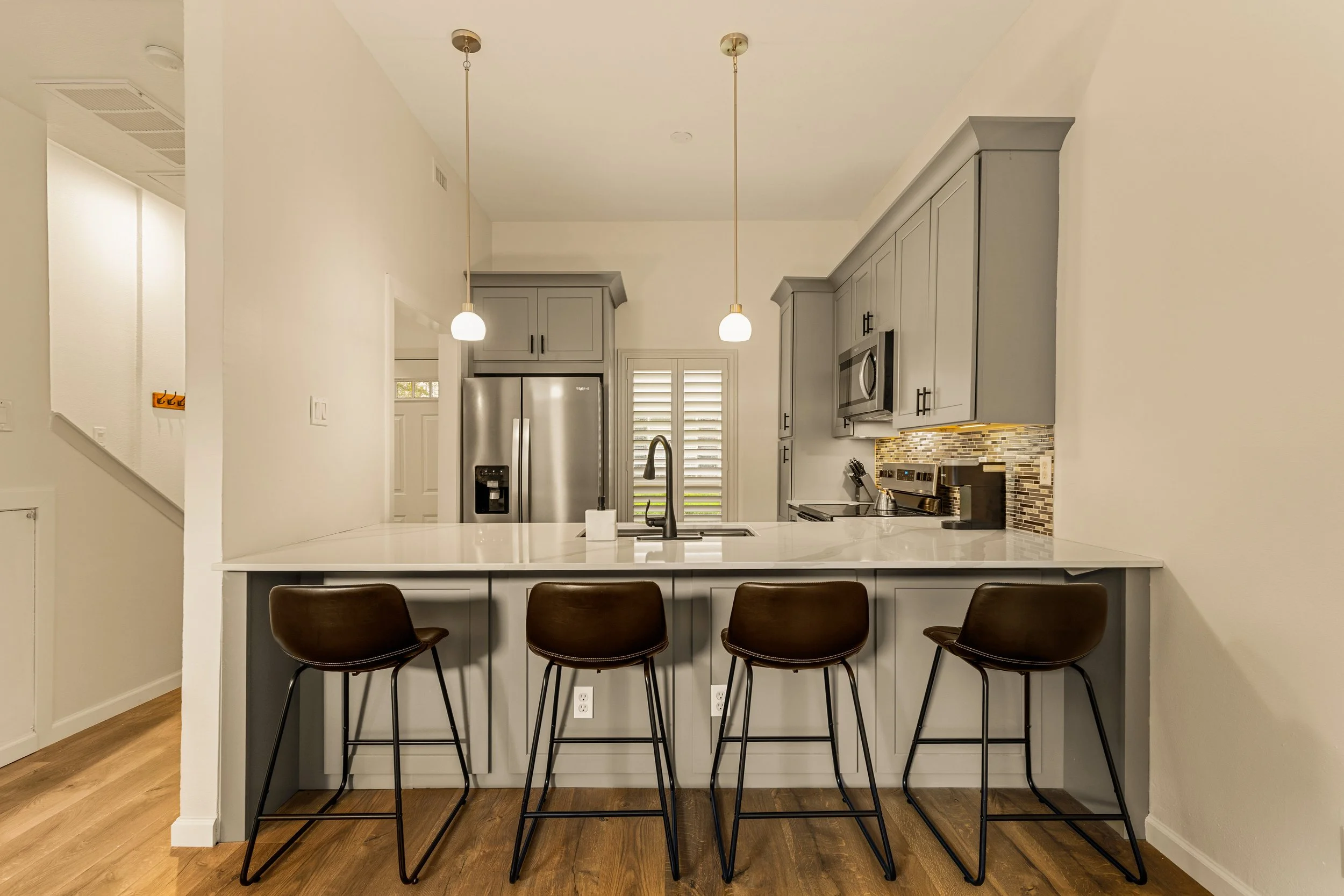 015 Kitchen - 4015 Holland #103.jpg