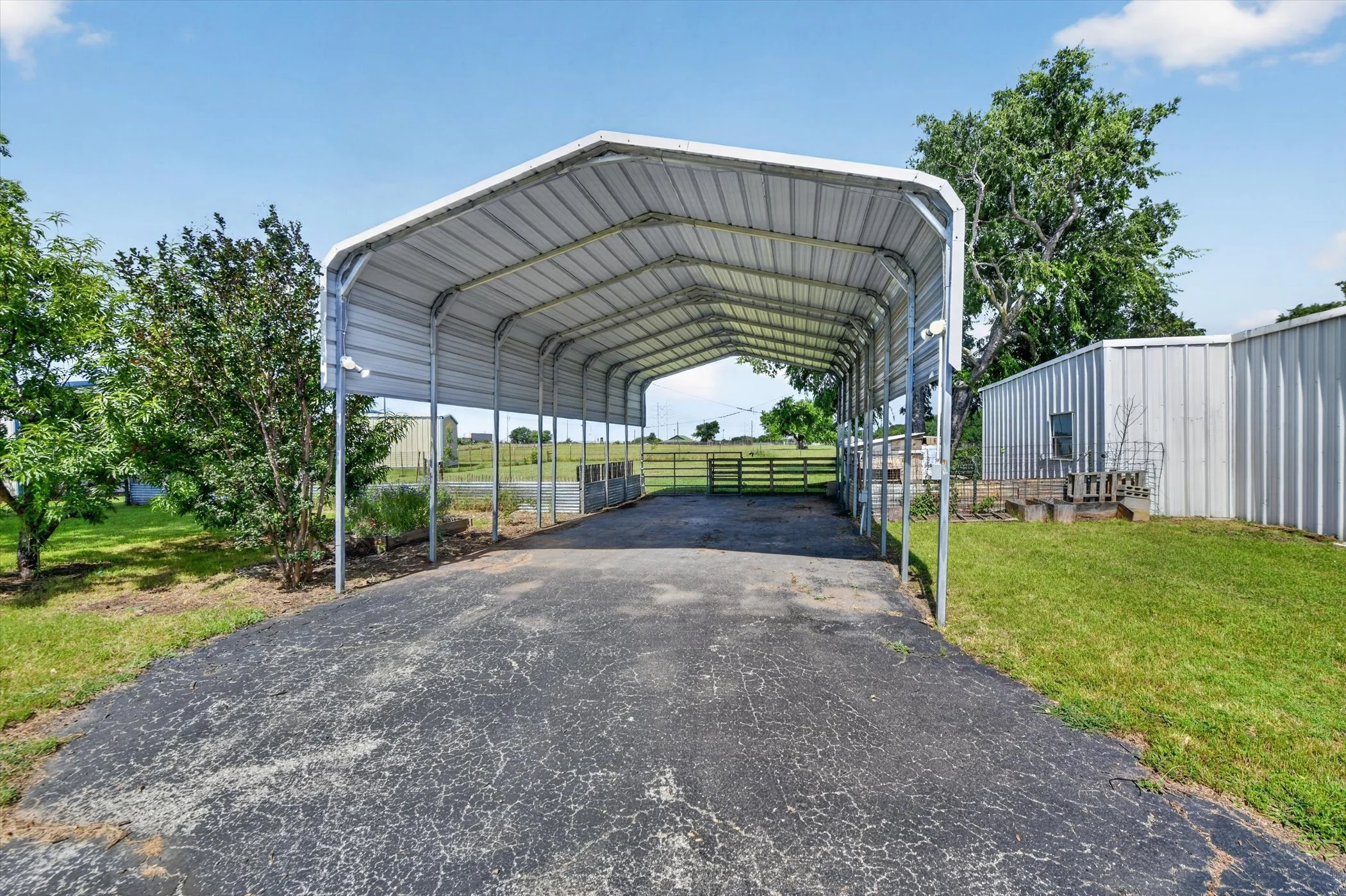 38-1808-Silver-Creek-Azle-Rd-Reality-360-Imaging.jpg