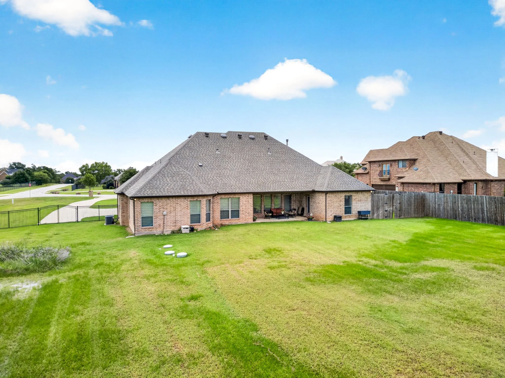 7233 Granville Dr (10 of 68).jpg