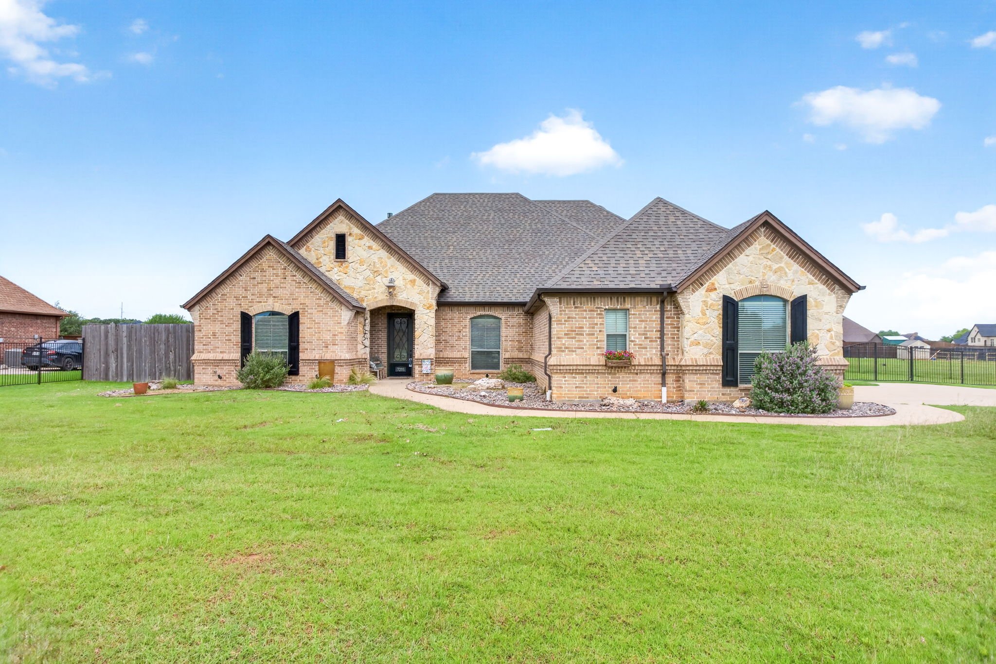 7233 Granville Dr (14 of 68).jpg