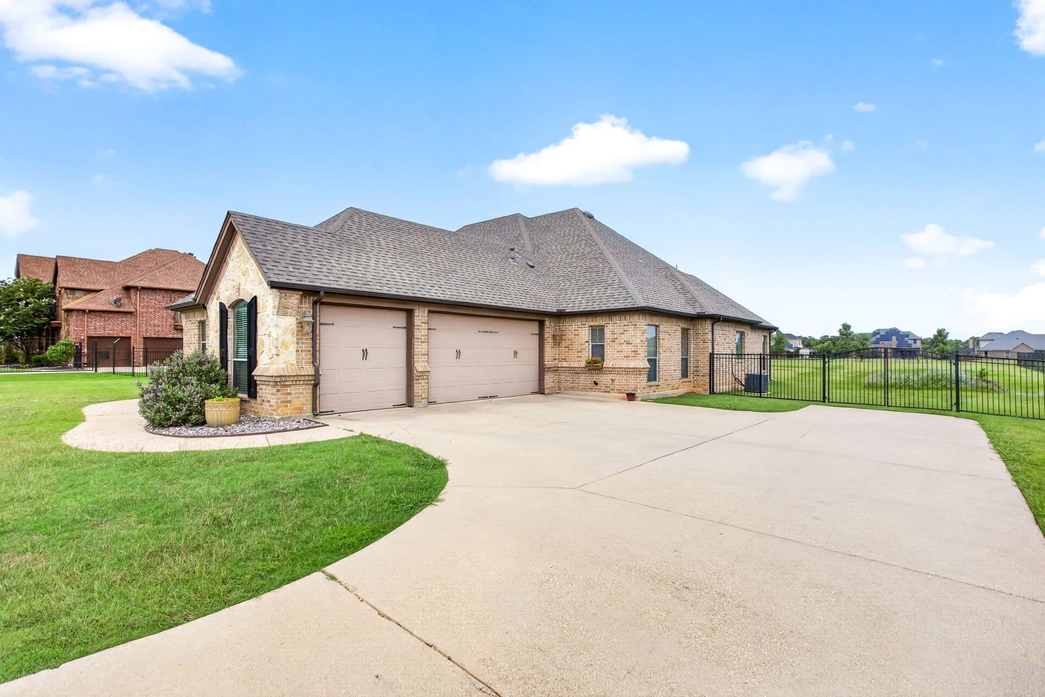 7233 Granville Dr (16 of 68).jpg