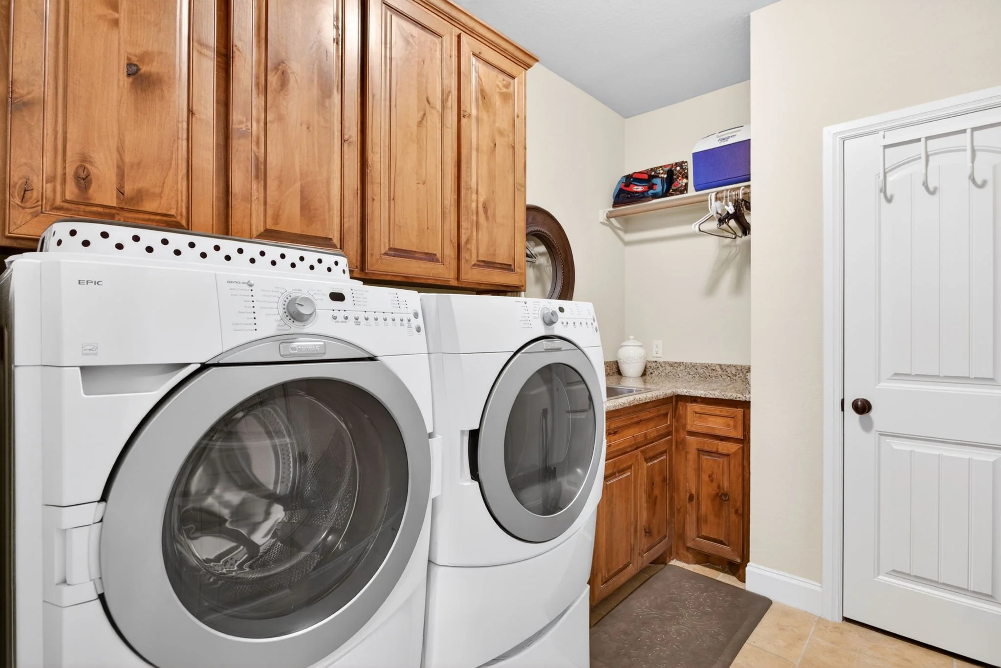 7233 Granville Dr (44 of 68).jpg