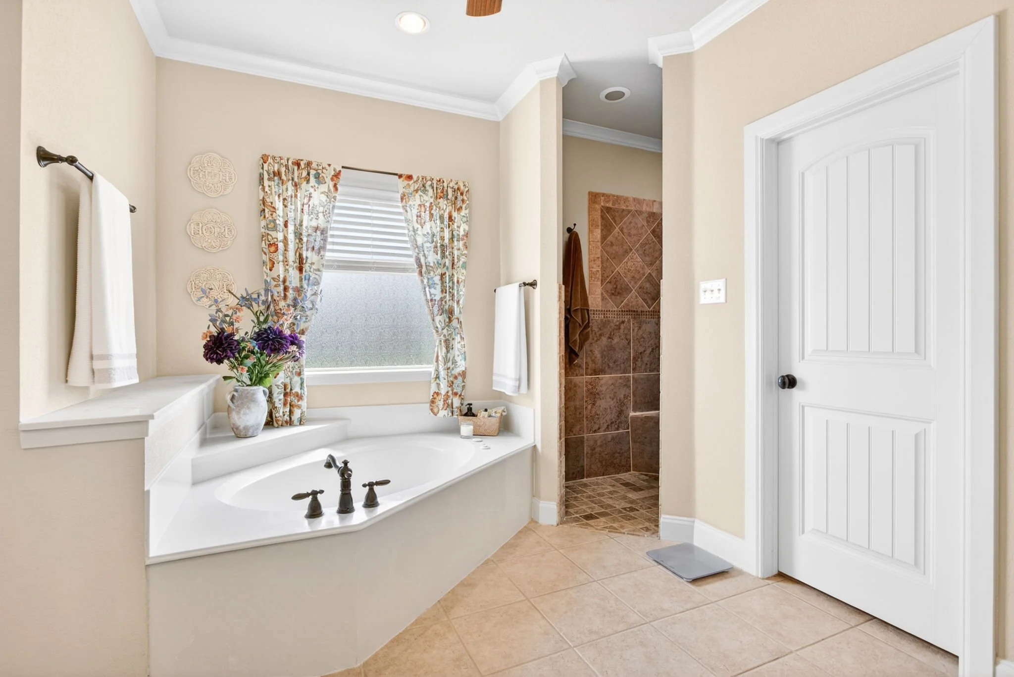 7233 Granville Dr (54 of 68).jpg