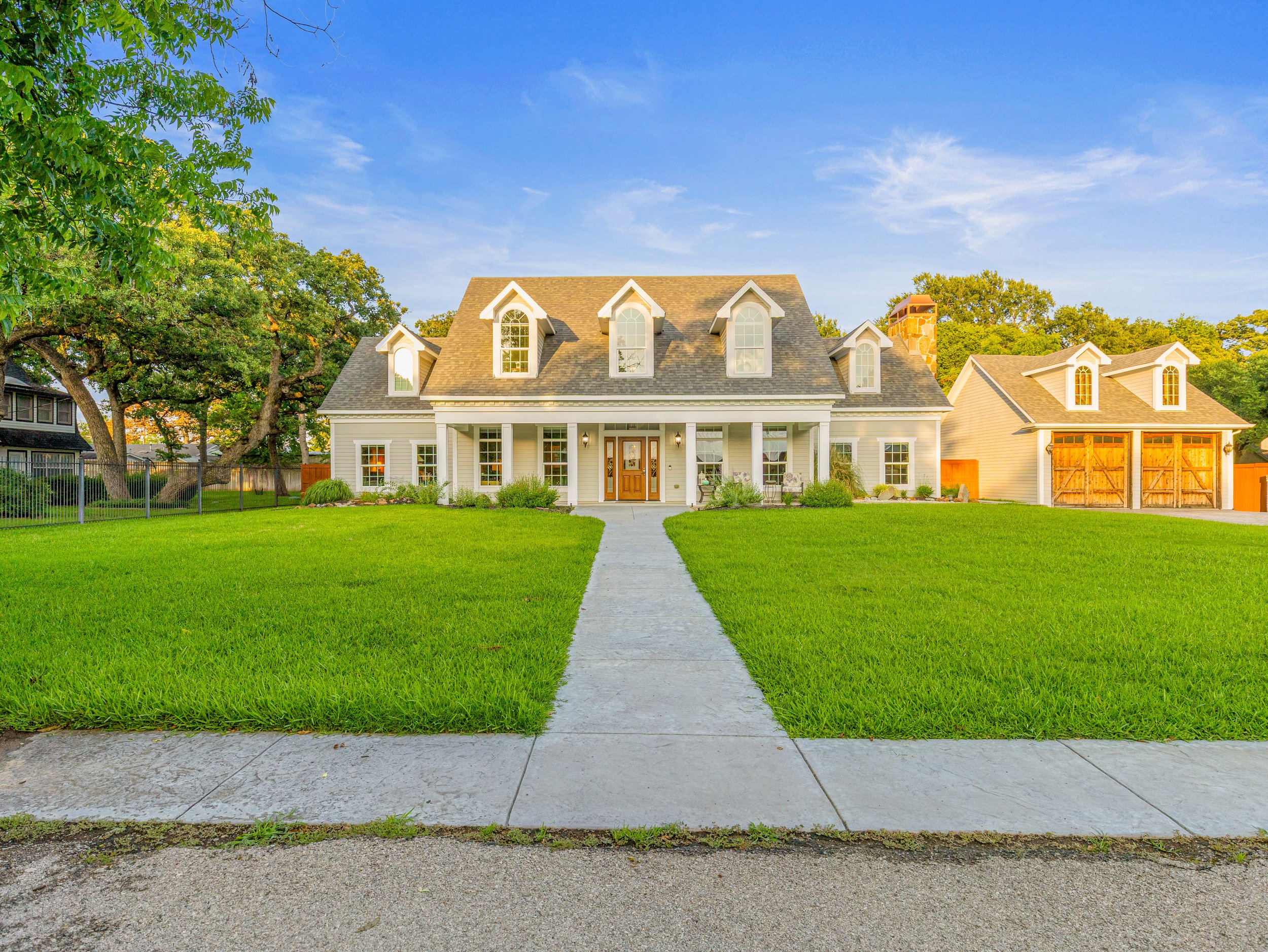 001 Front - 11700 Rams Lake.jpg