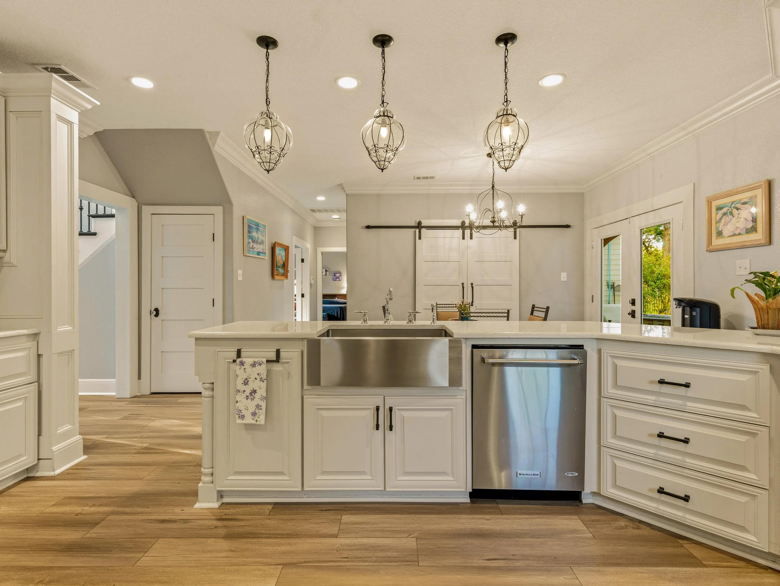 022 Kitchen - 11700 Rams Lake.jpg