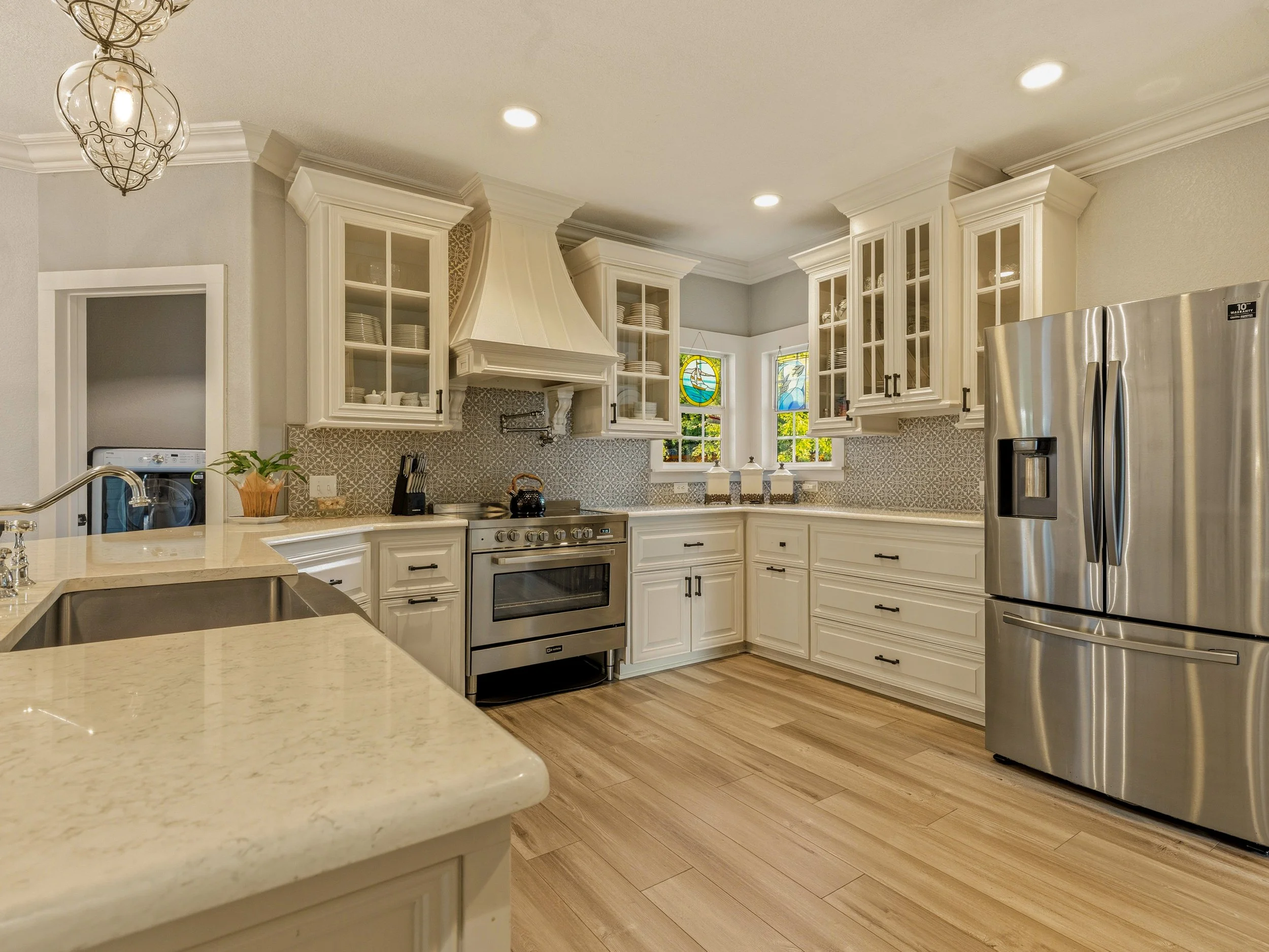 027 Kitchen - 11700 Rams Lake.jpg