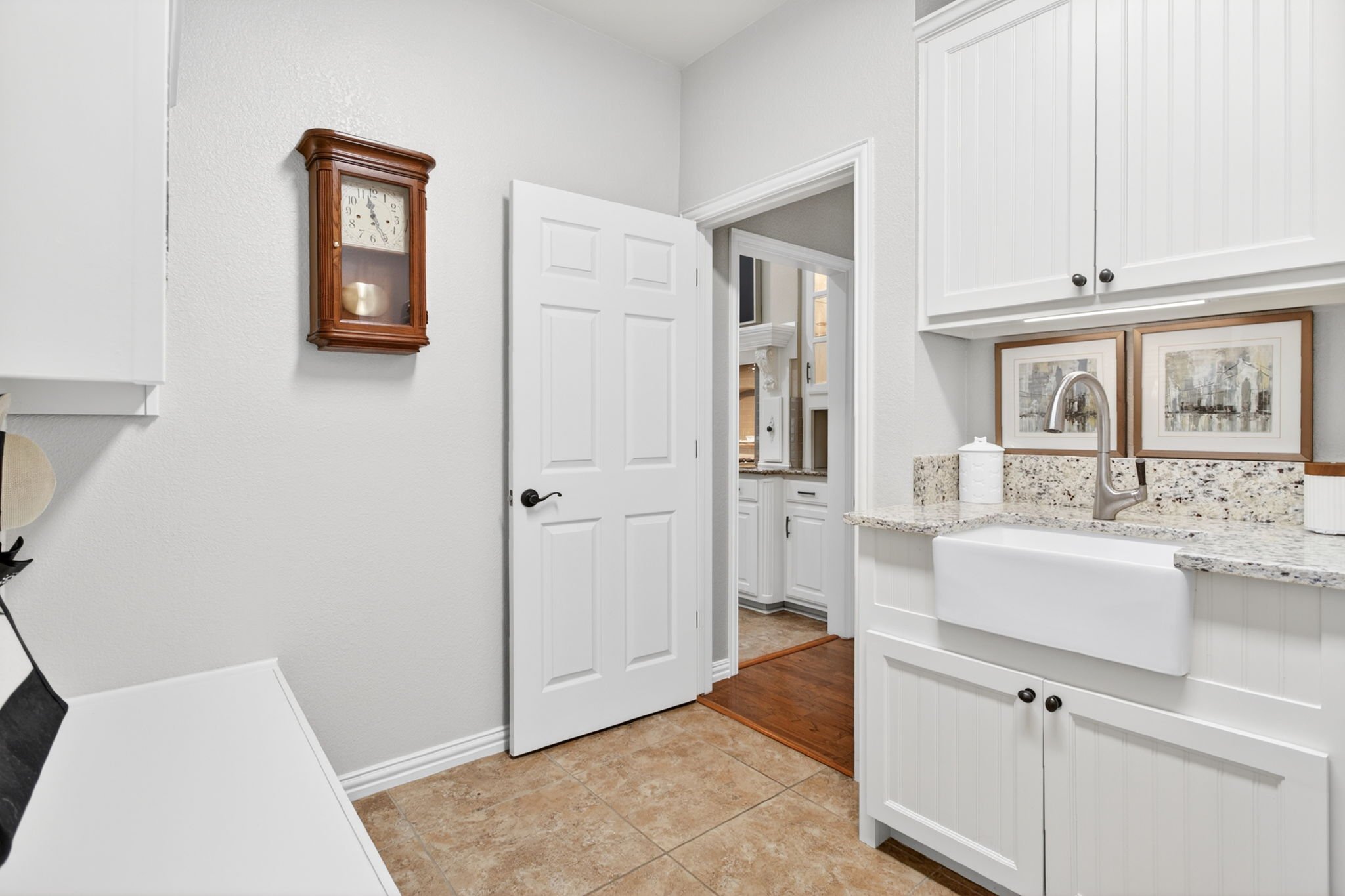 7333 Wooded Acres Trail (20 of 85).jpg