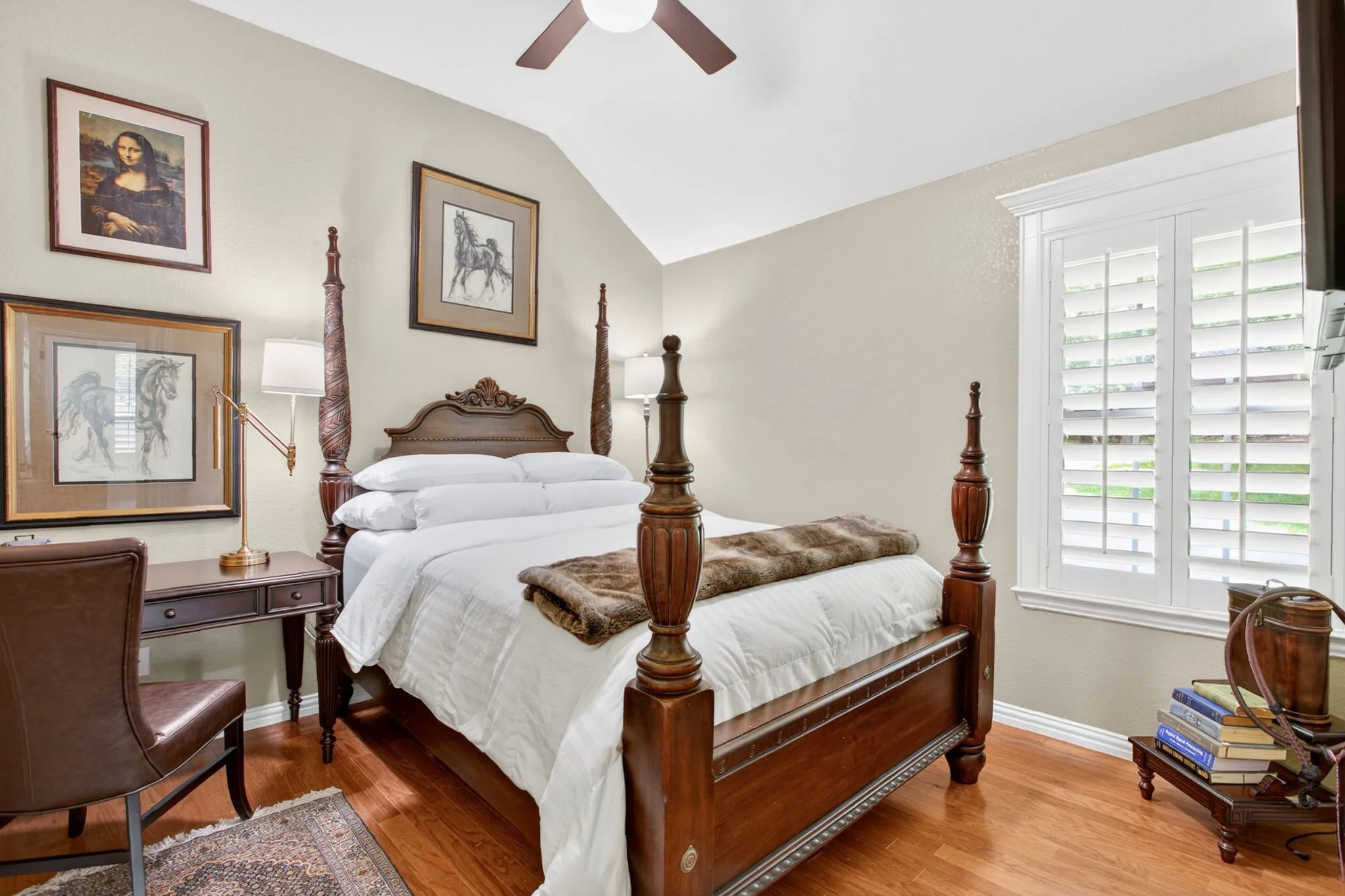 7333 Wooded Acres Trail (52 of 85).jpg