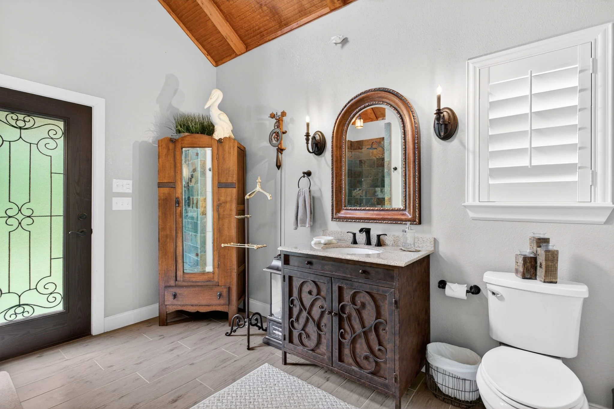 7333 Wooded Acres Trail (58 of 85).jpg