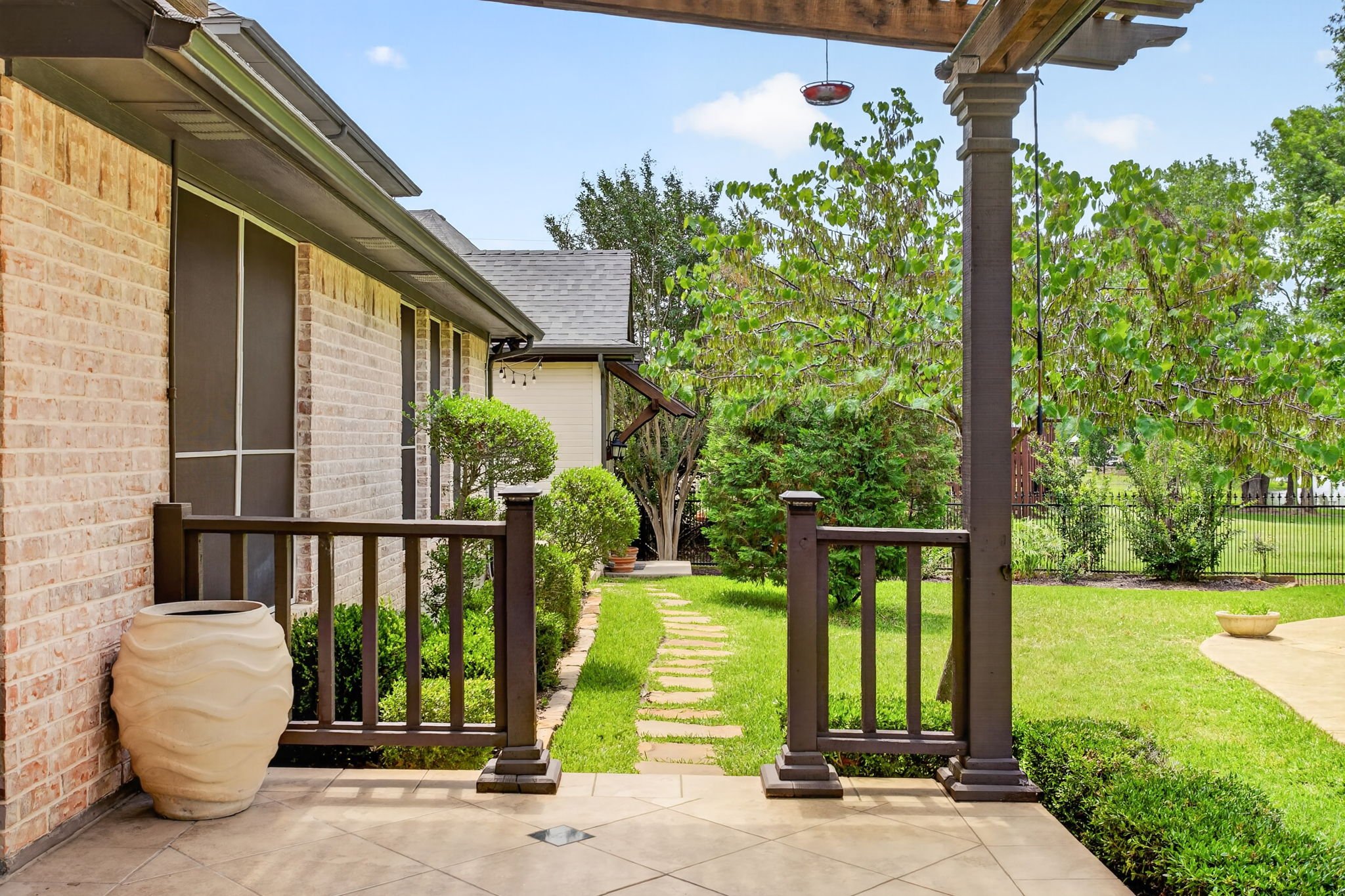 7333 Wooded Acres Trail (64 of 85).jpg