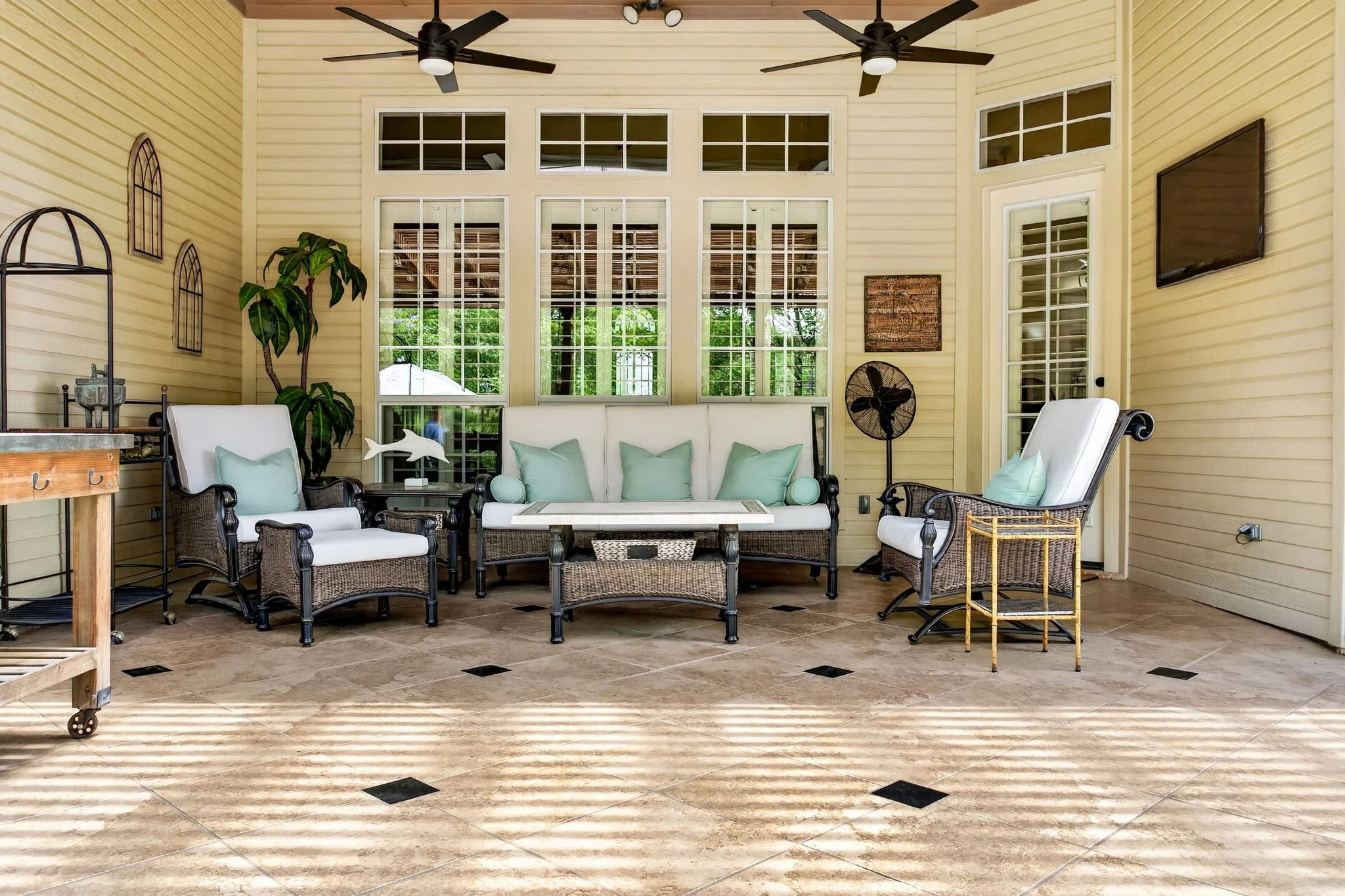 7333 Wooded Acres Trail (65 of 85).jpg
