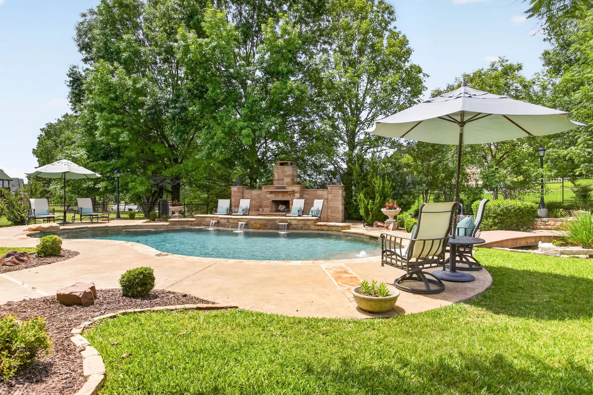 7333 Wooded Acres Trail (70 of 85).jpg