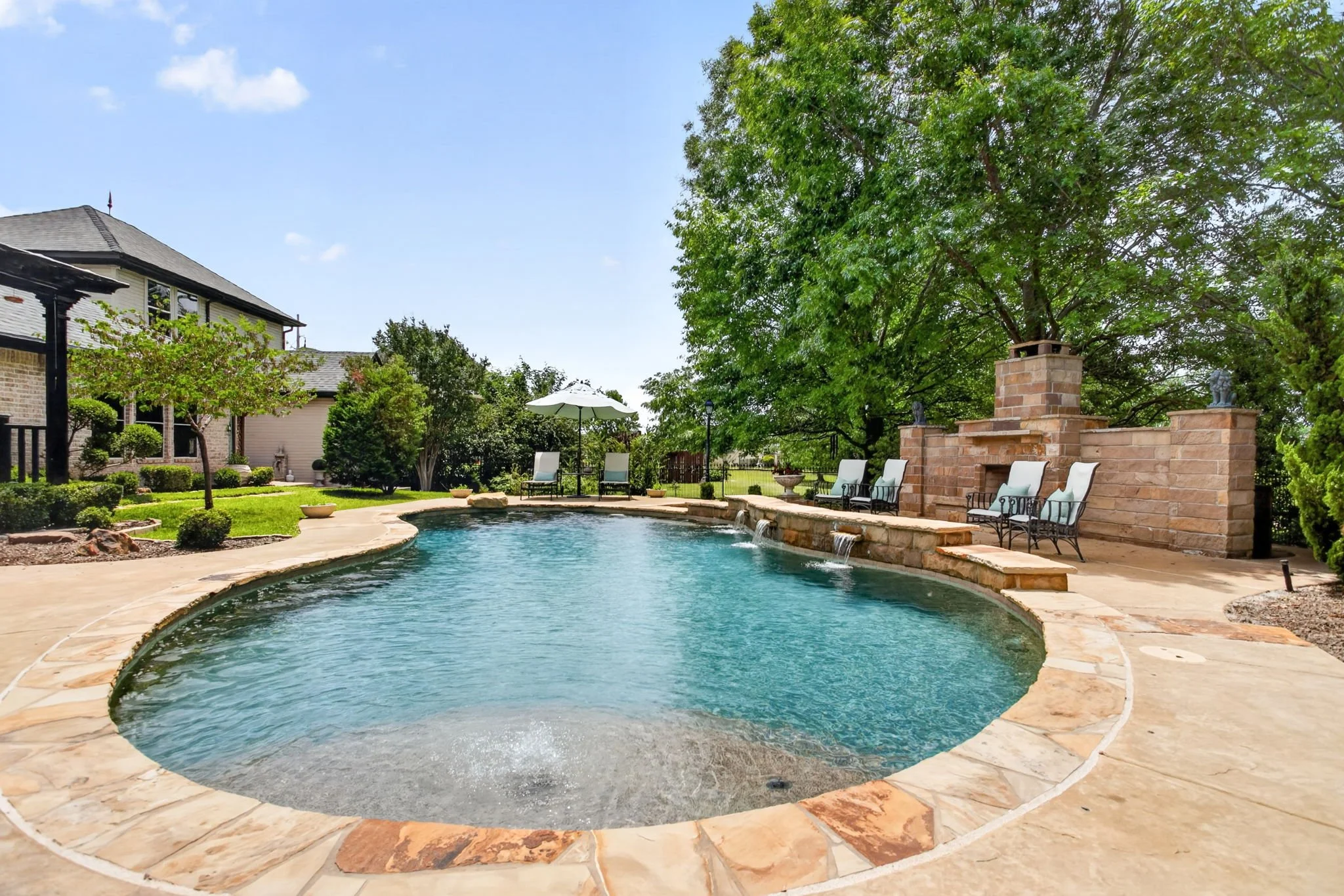 7333 Wooded Acres Trail (71 of 85).jpg