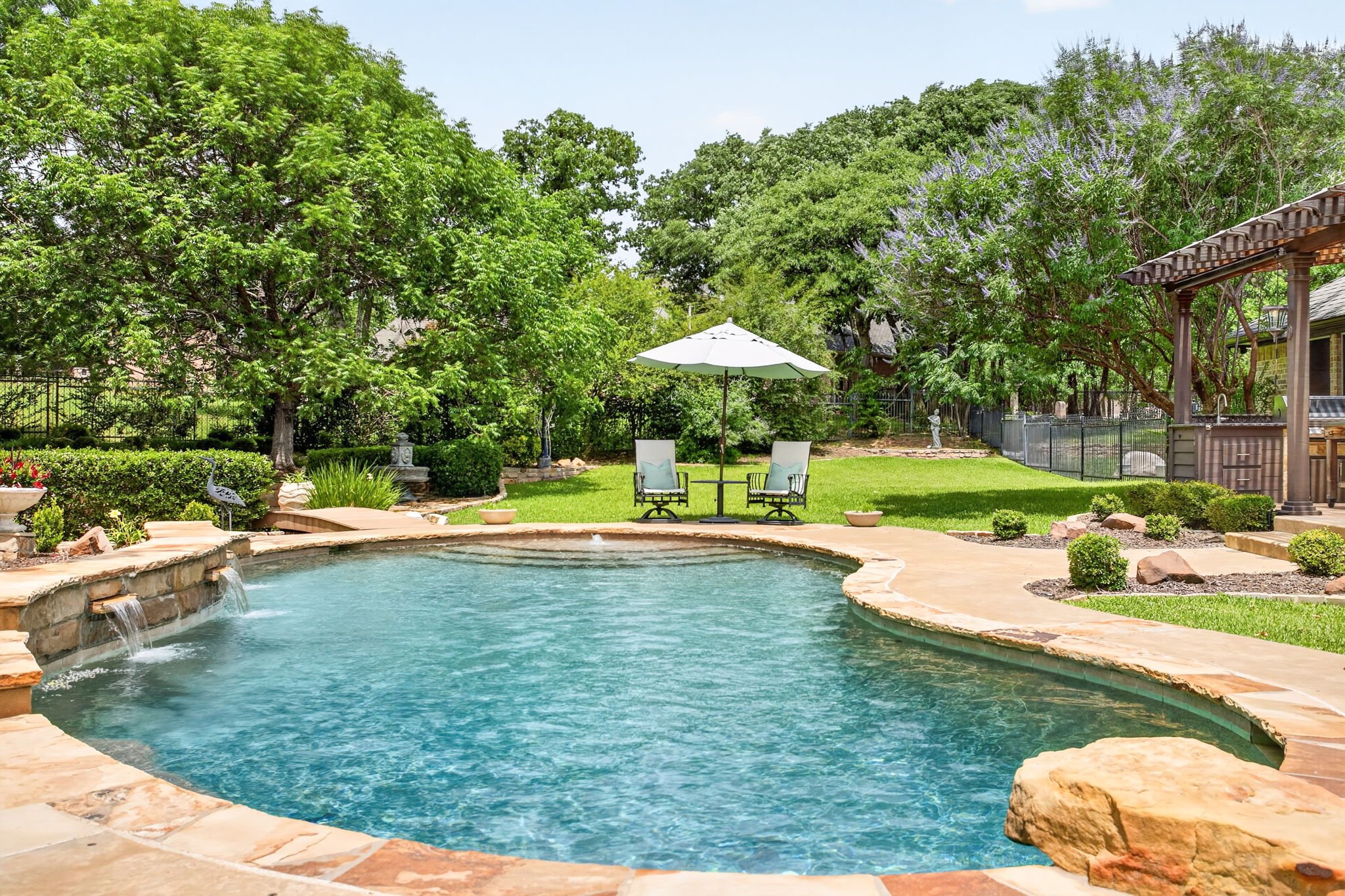 7333 Wooded Acres Trail (75 of 85).jpg