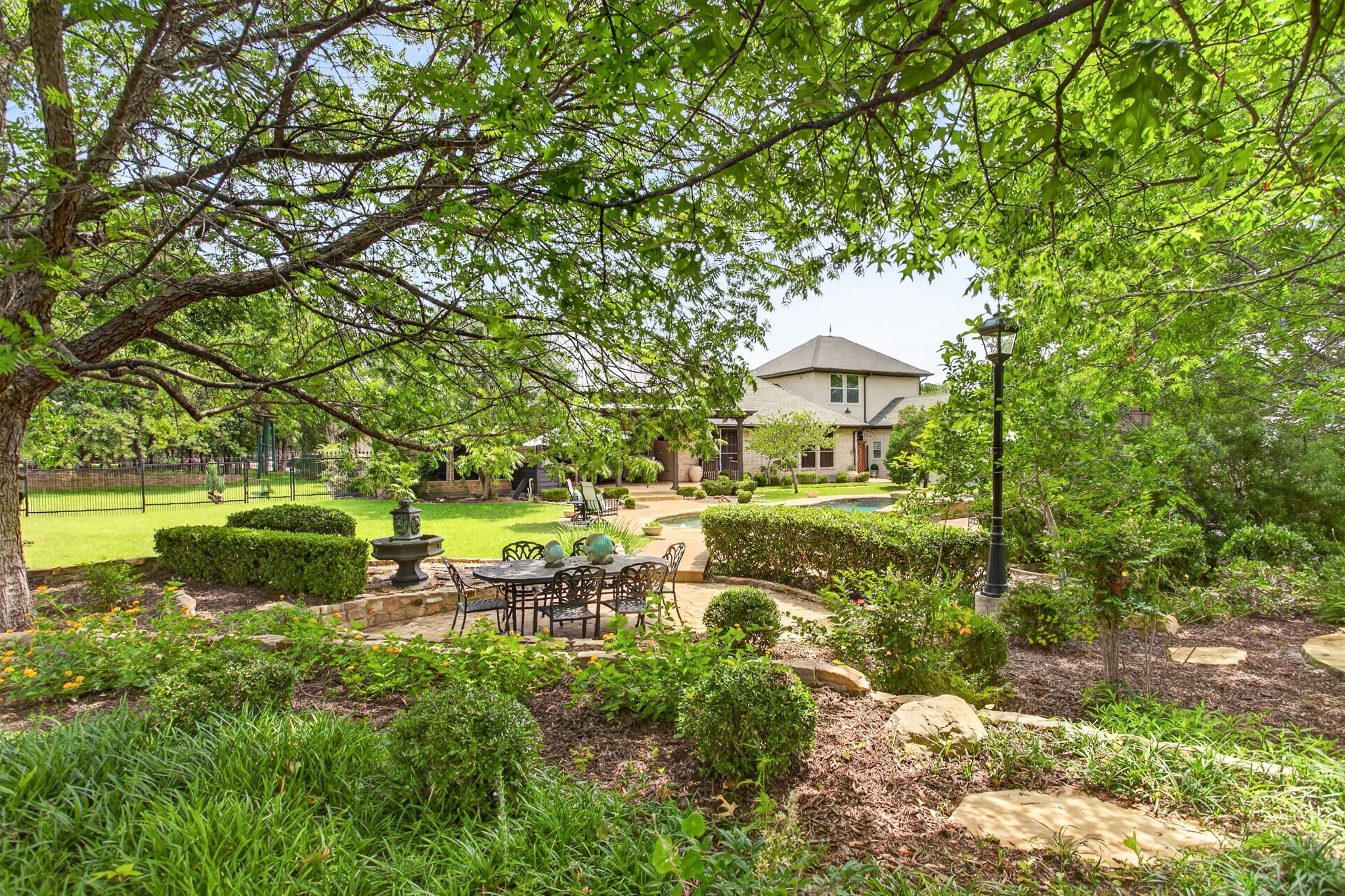 7333 Wooded Acres Trail (82 of 85).jpg