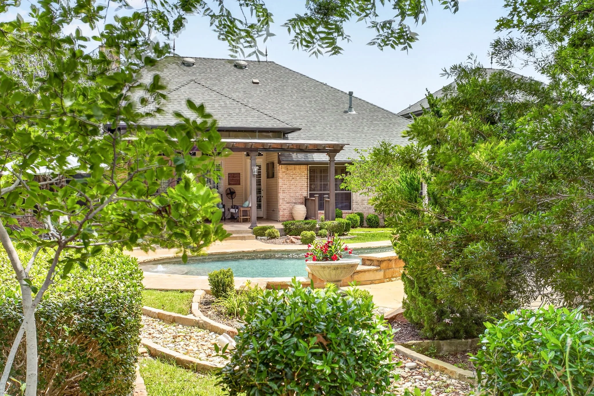 7333 Wooded Acres Trail (83 of 85).jpg