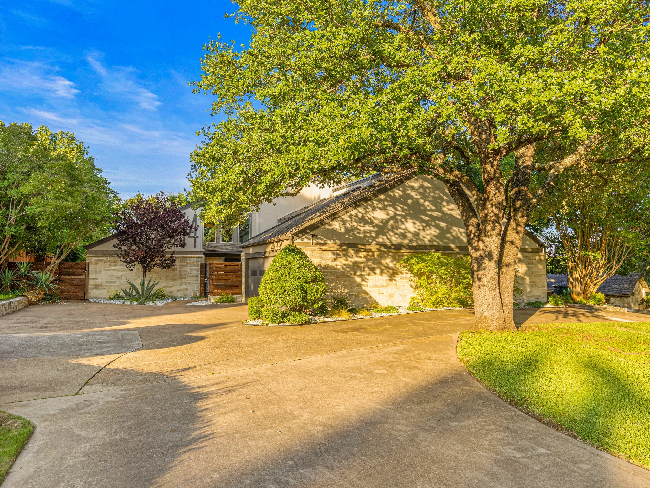14 WINDWARD ROAD