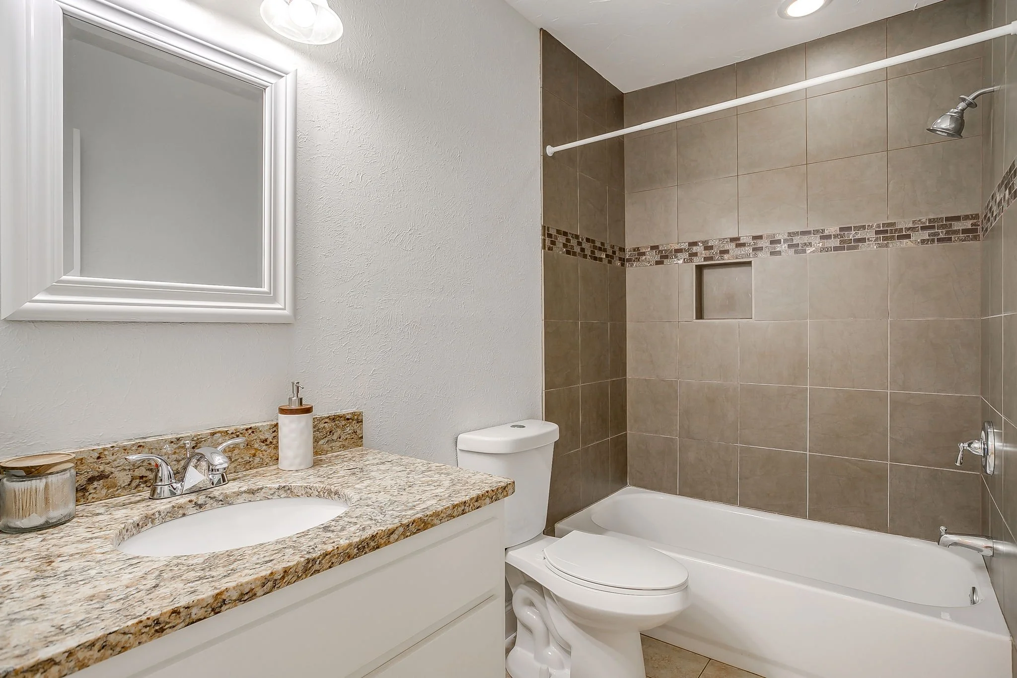 3612 Winston Rd (21 of 46).jpg