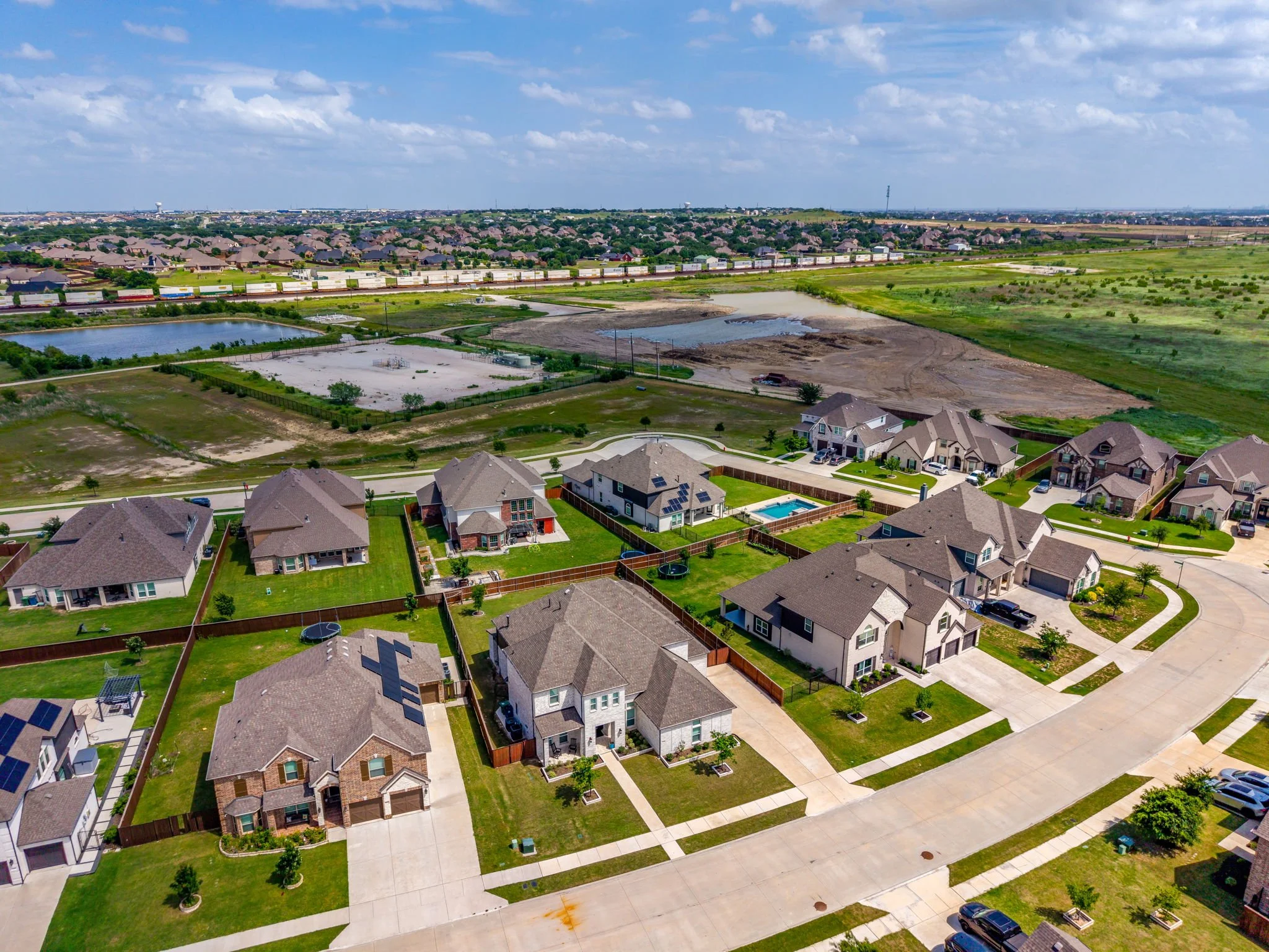 1283 Meadow Rose Dr (4 of 58).jpg