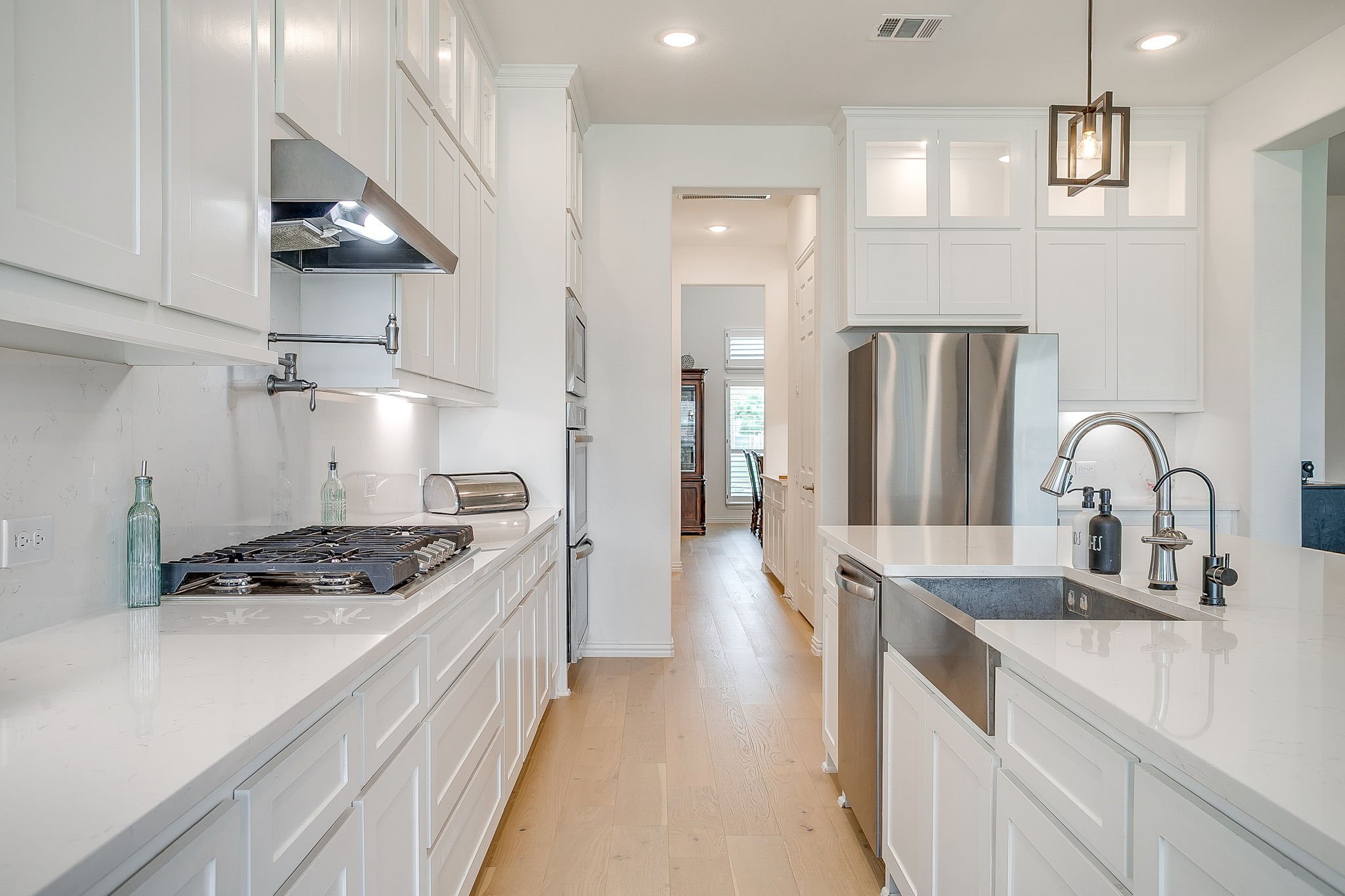 1283 Meadow Rose Dr (27 of 58).jpg