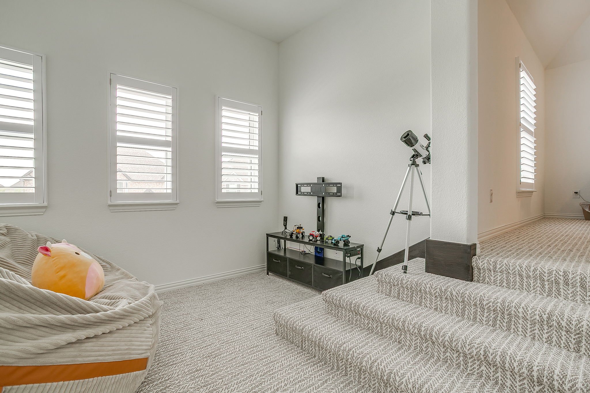 1283 Meadow Rose Dr (48 of 58).jpg
