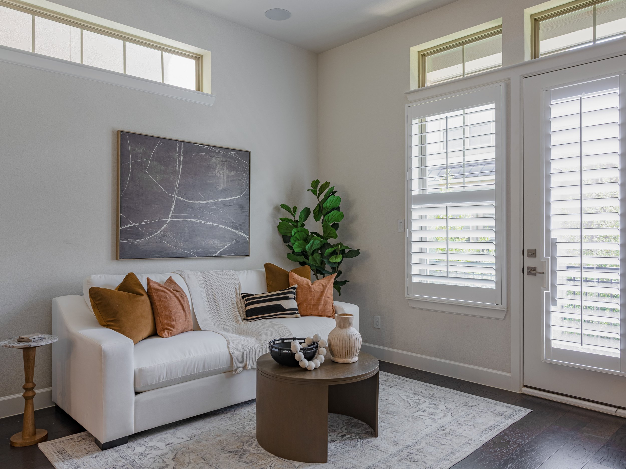 024 Living Room - 5143 Brickellia.jpg
