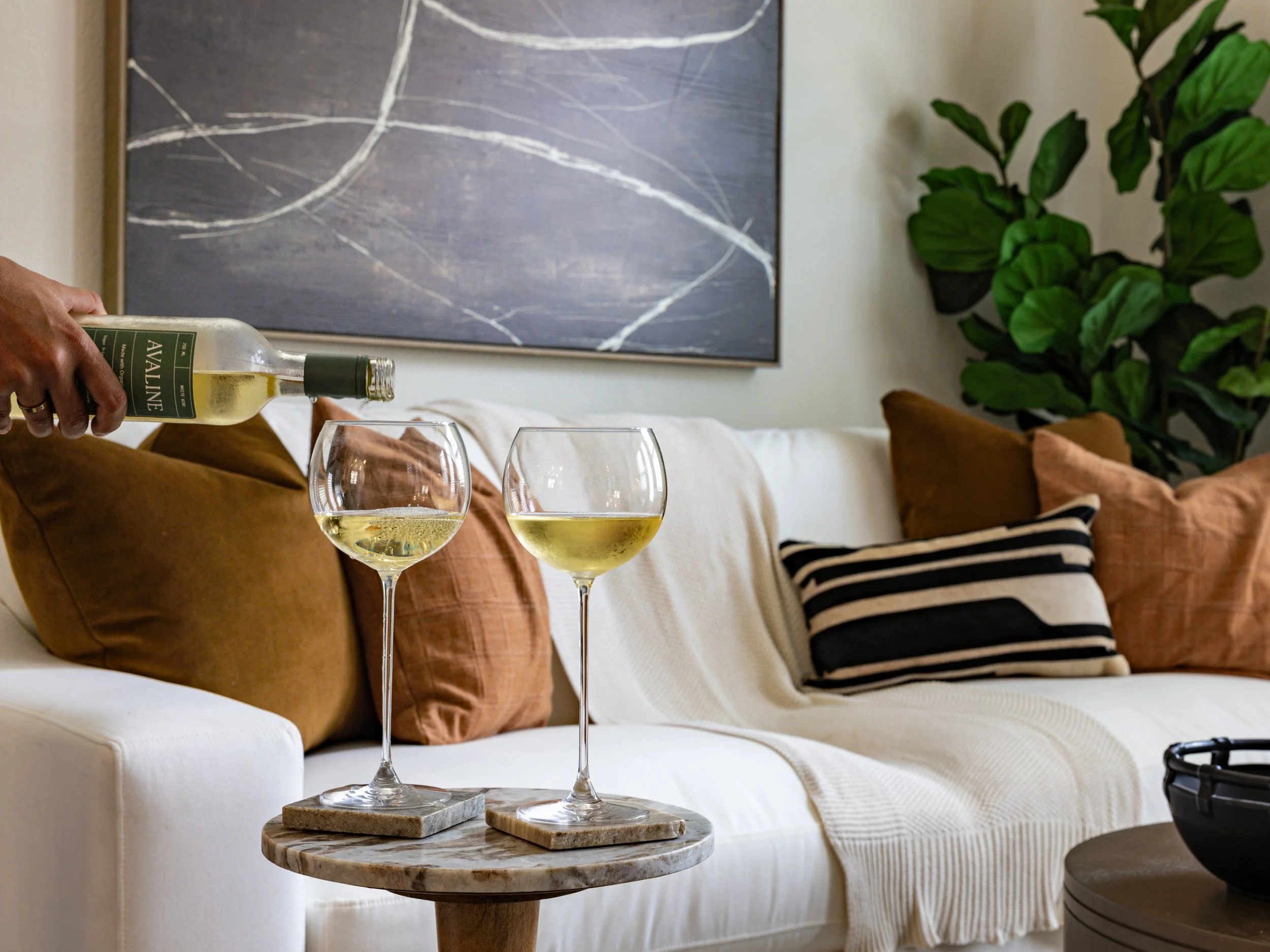 027 Living Room - 5143 Brickellia.jpg