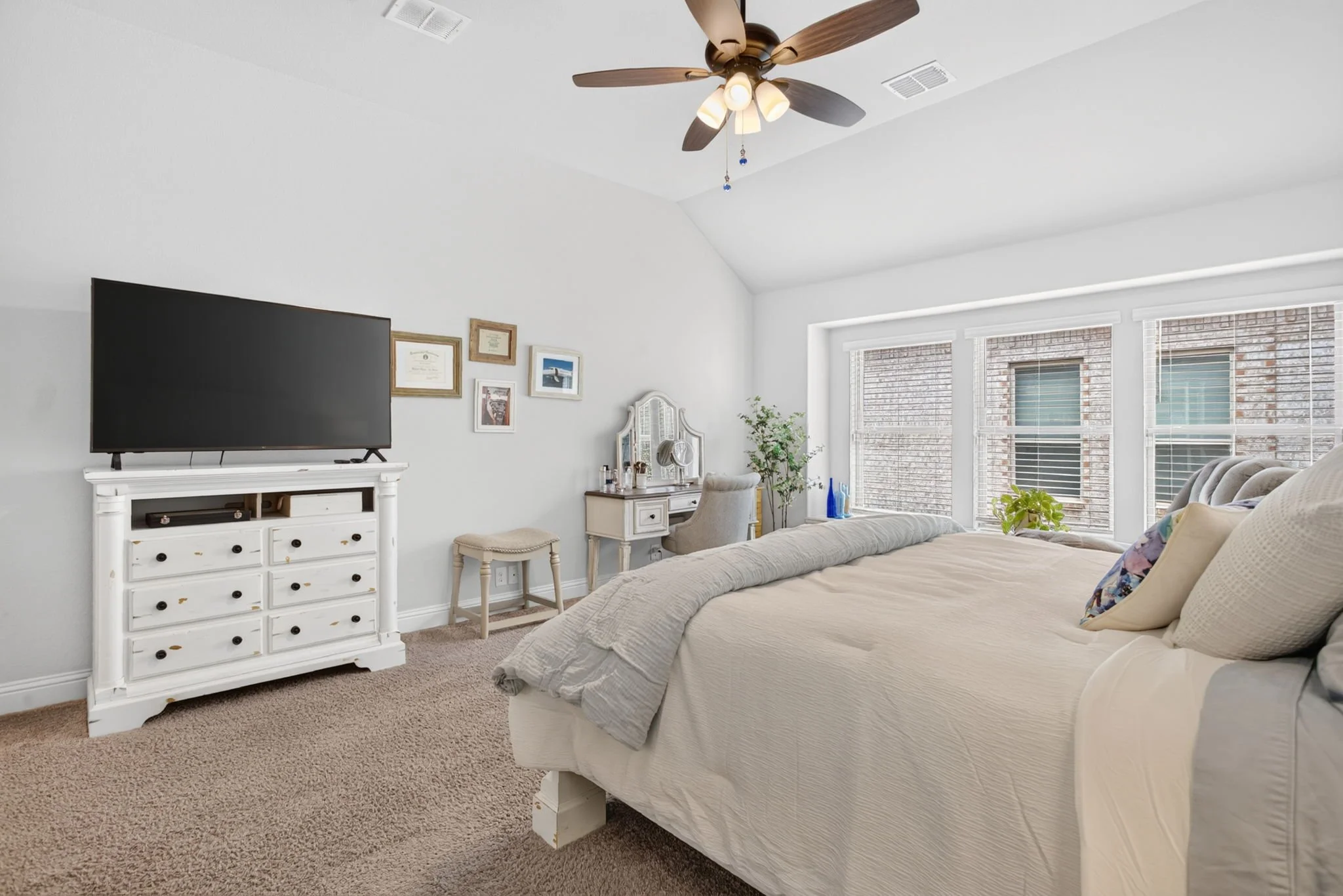 628 Lake Cove Dr (26 of 47).jpg