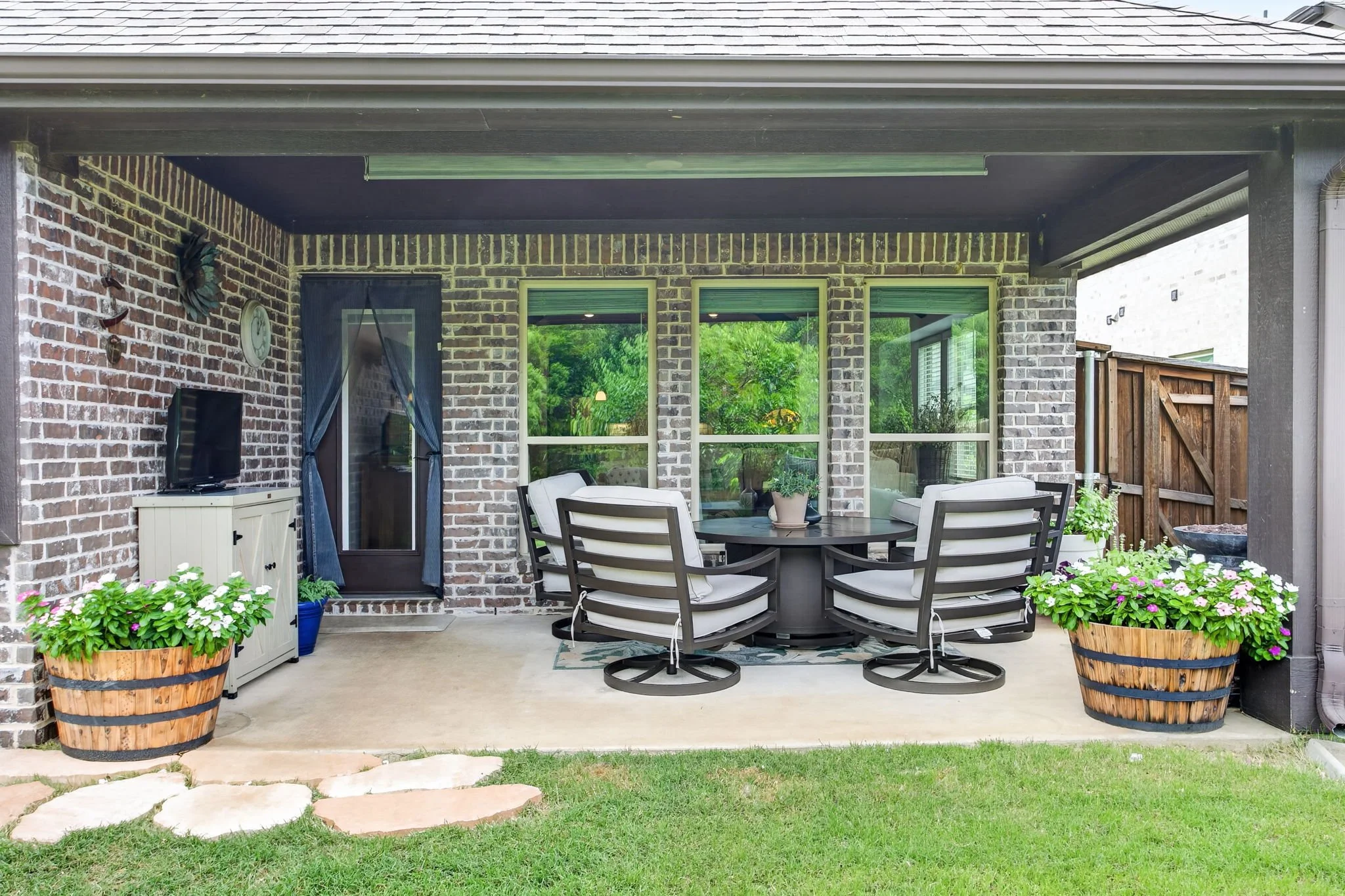 628 Lake Cove Dr (40 of 47).jpg