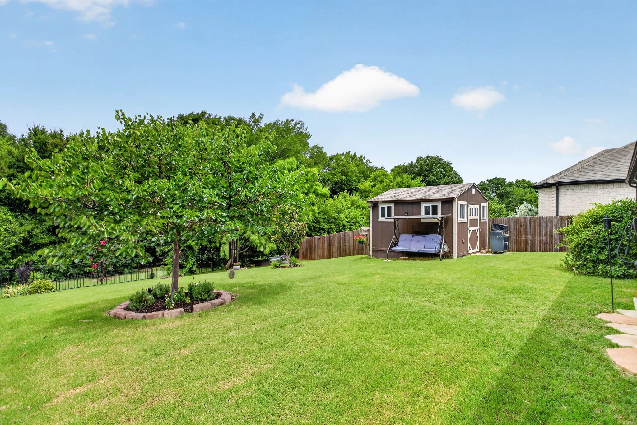628 Lake Cove Dr (41 of 47).jpg