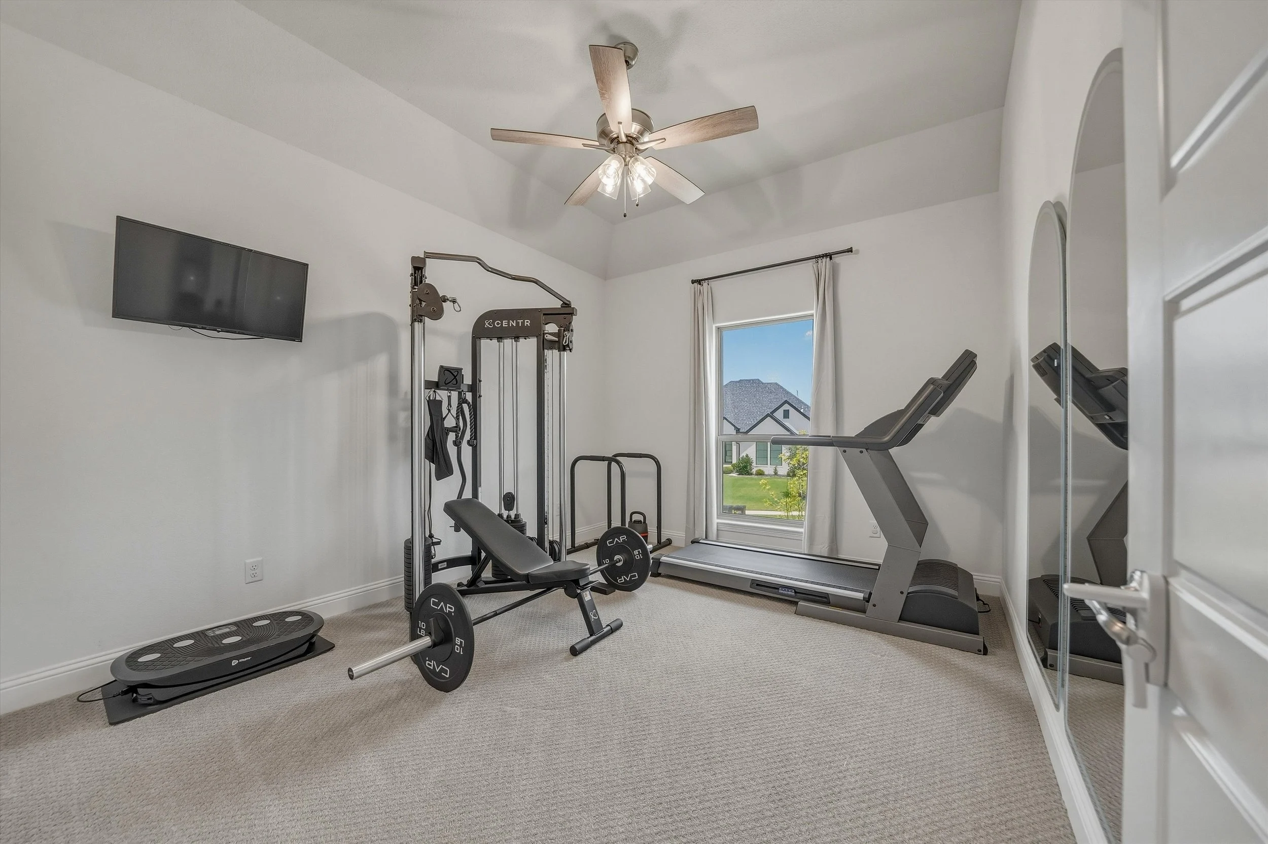 27-carson-gates-8110-spanish-hills-dr--benbroo_019.jpg