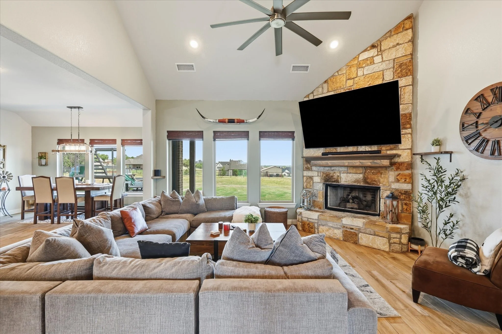 15-6929 Veal Station Rd_015.jpg