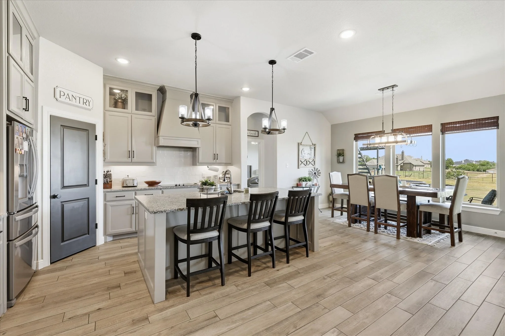 22-6929 Veal Station Rd_022.jpg