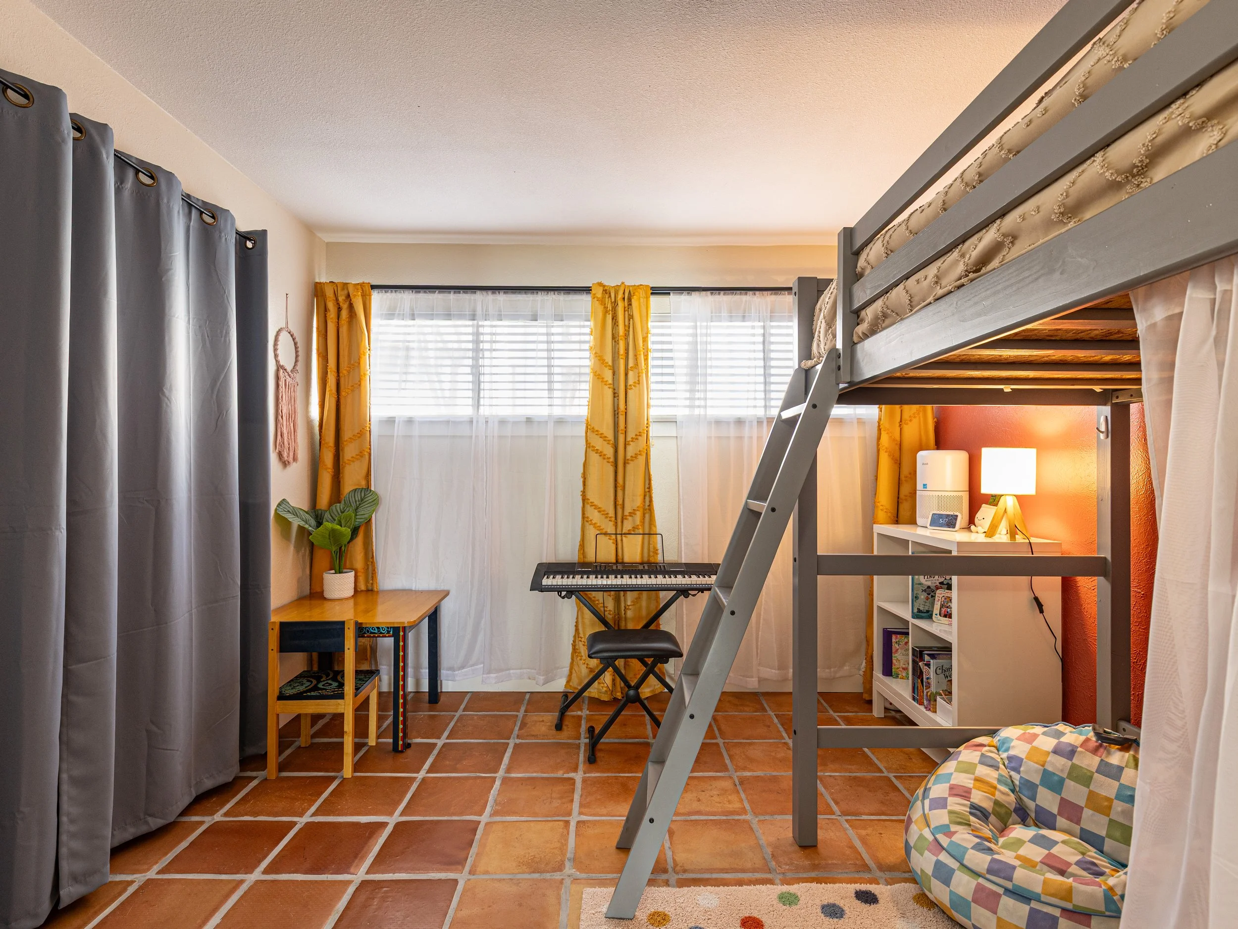 027 Bedroom - 9999 Boat Club #601.jpg