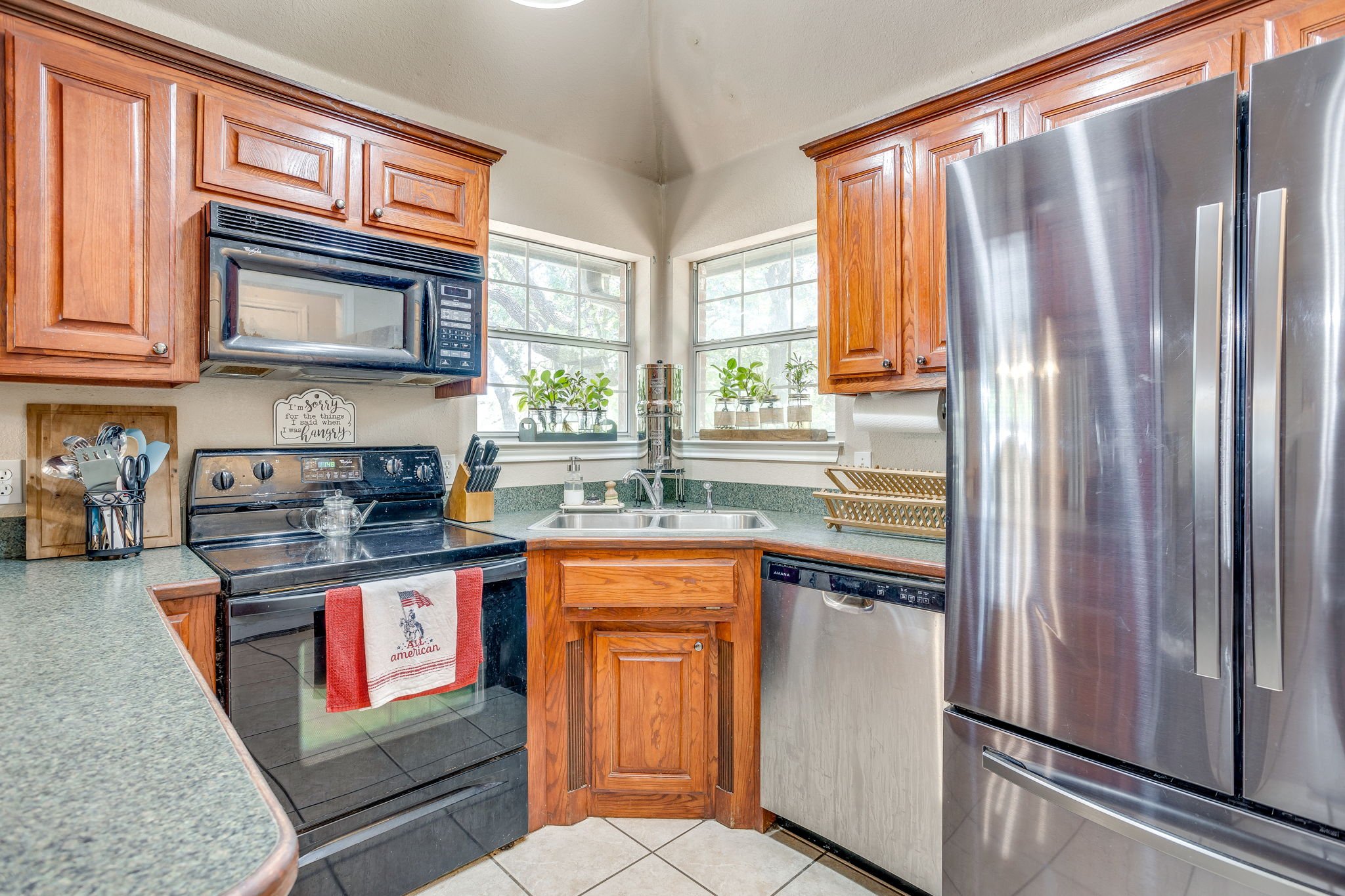104 Fawn Ct (14 of 38).jpg