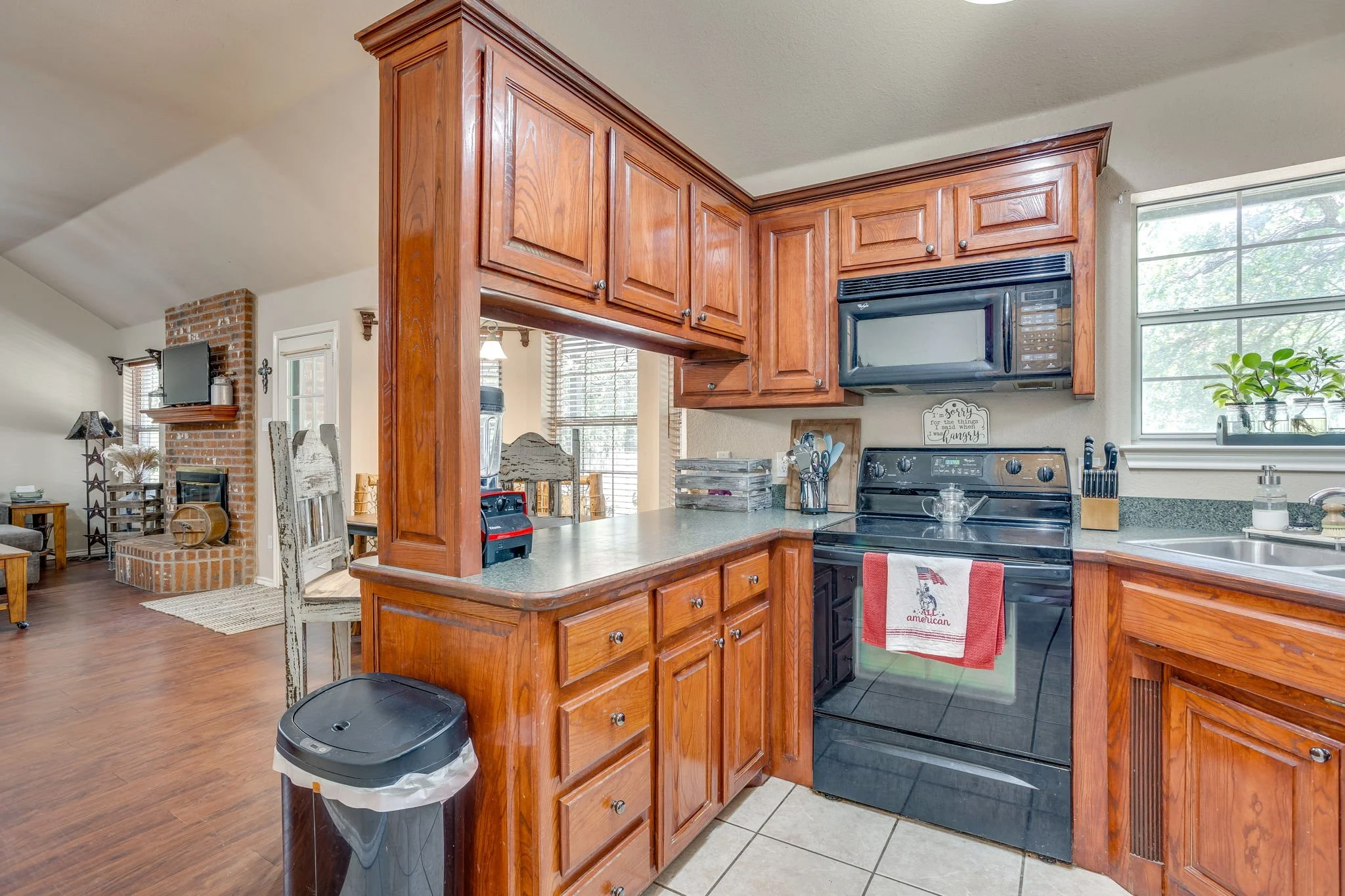 104 Fawn Ct (15 of 38).jpg