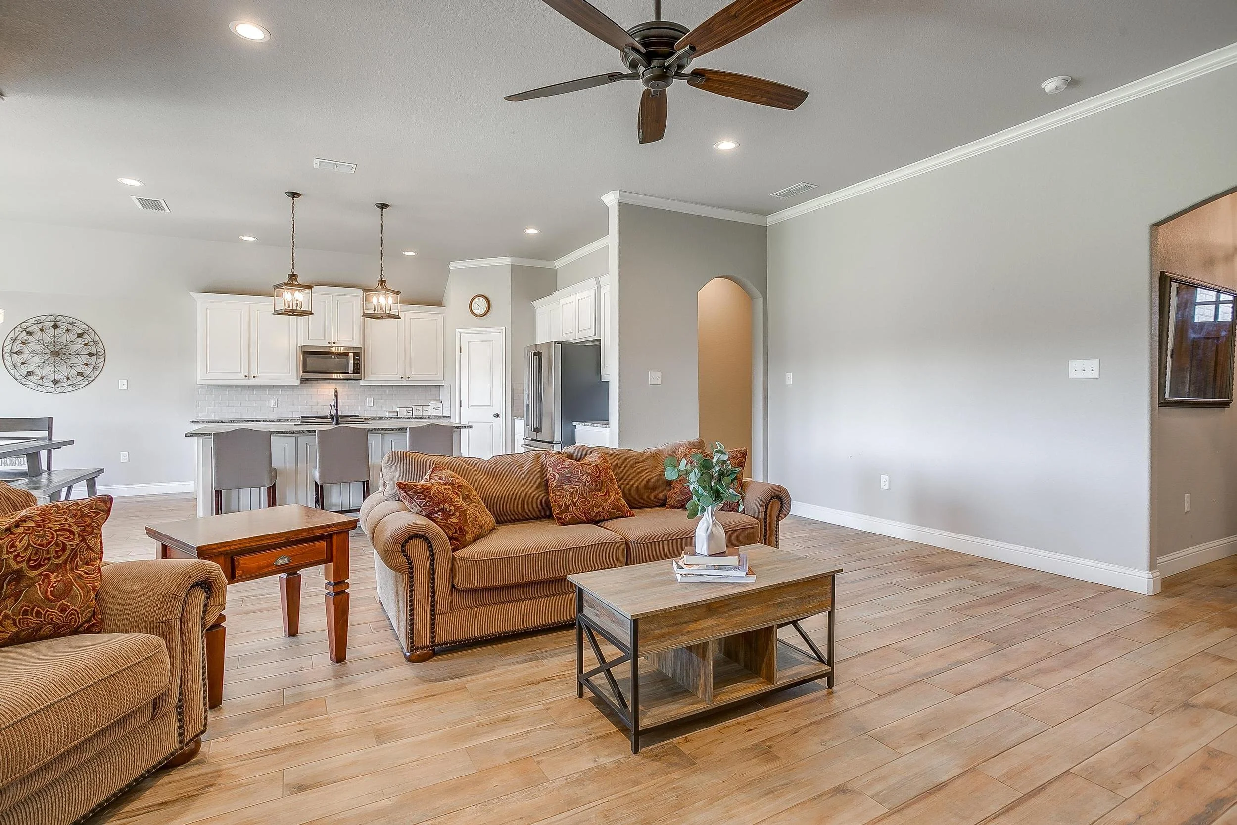 102 Oak View Drive (20 of 53).jpg