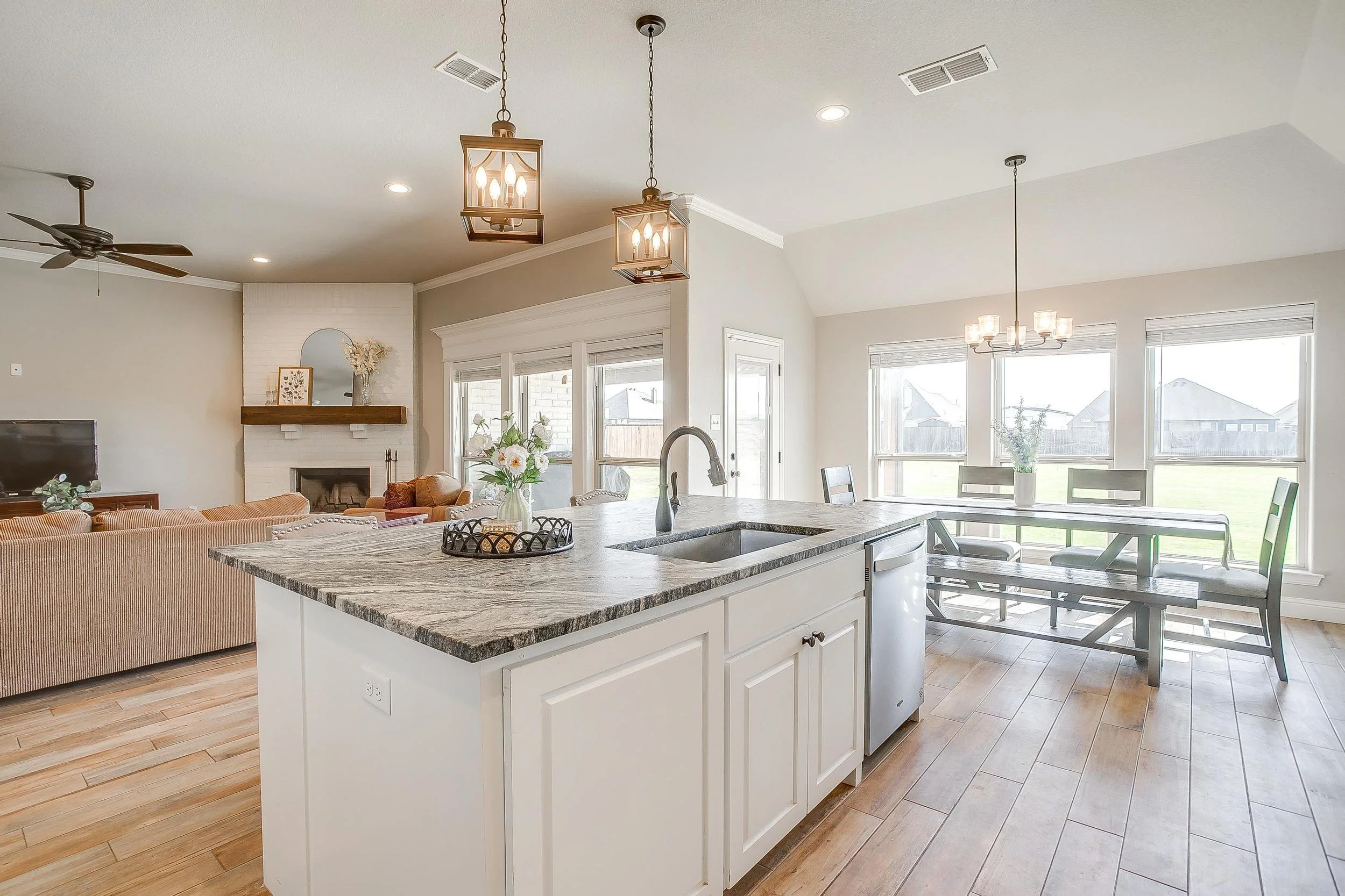 102 Oak View Drive (29 of 53).jpg