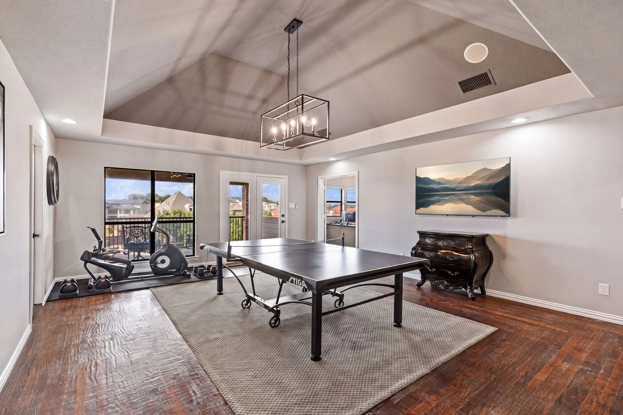9-web-or-mls-2340ladycornwall-41-game-room.jpg