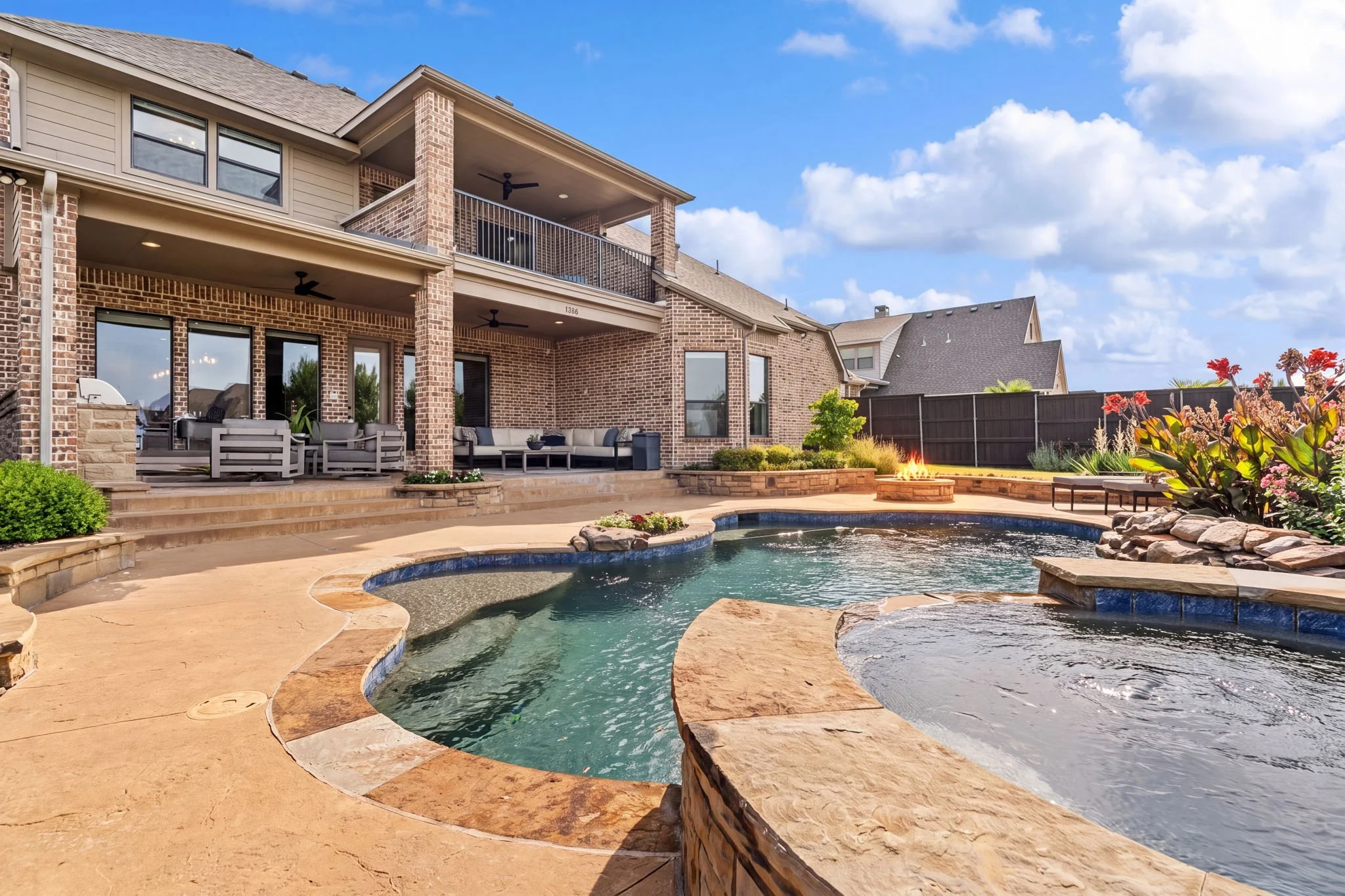 12-web-or-mls-2340ladycornwall-76-pool-spa-patio.jpg