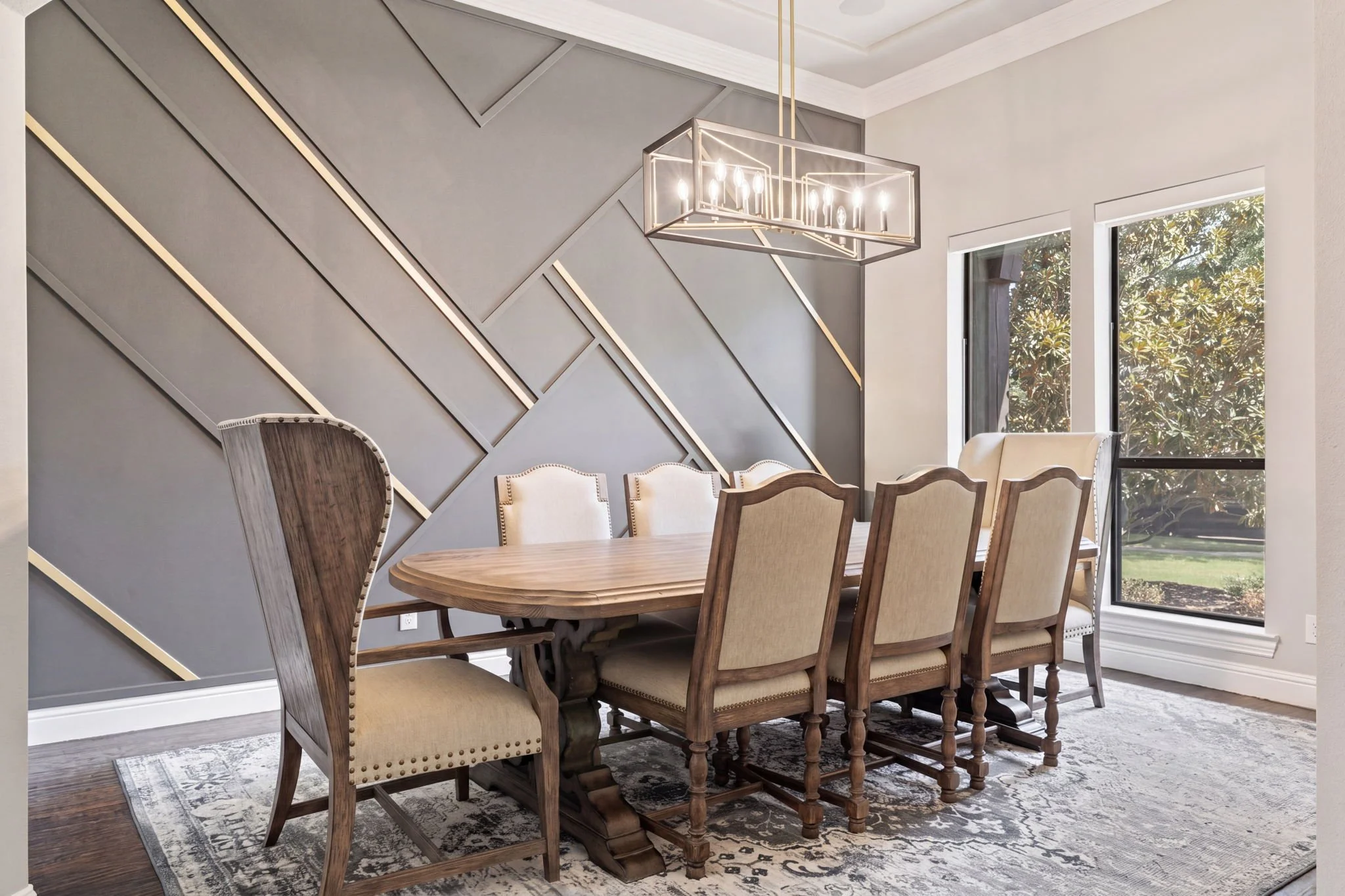 32-web-or-mls-2340ladycornwall-29-dining-room.jpg
