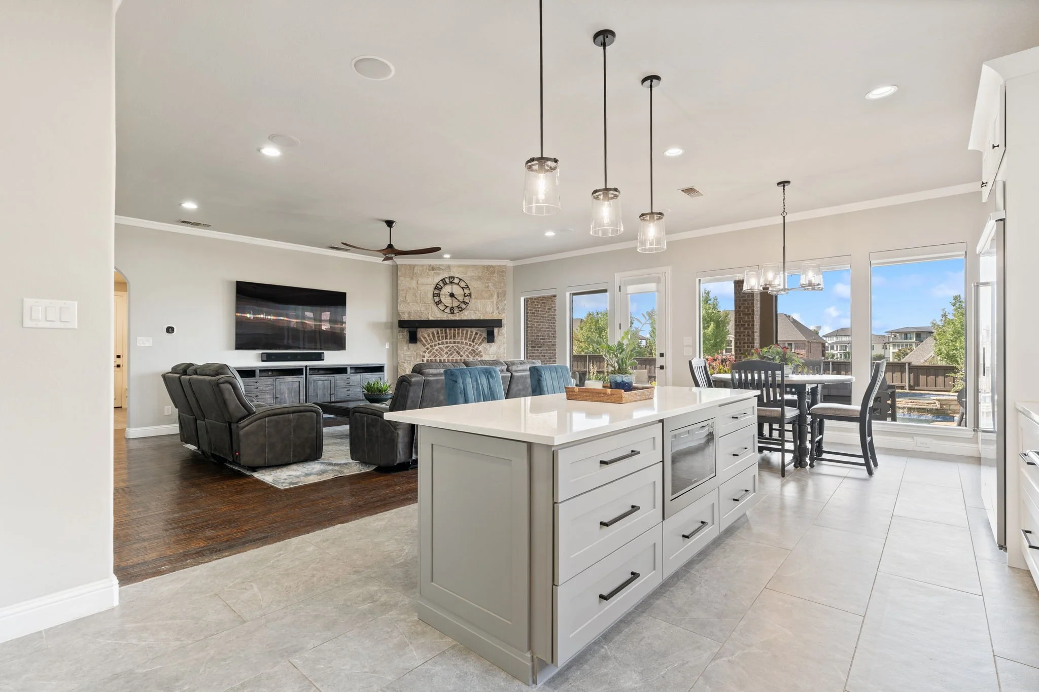 59-web-or-mls-2340ladycornwall-14-kitchen-great-room.jpg