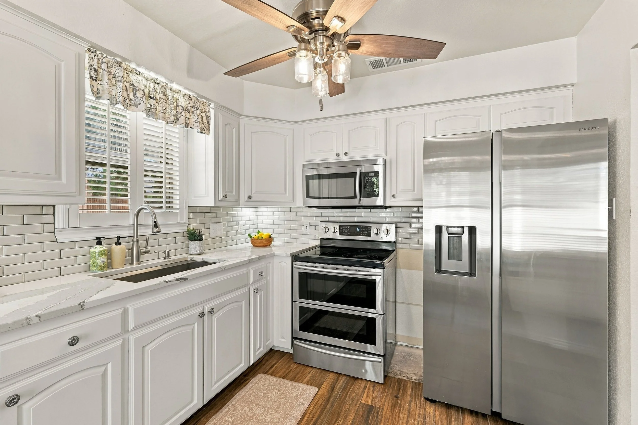 27-1231 East Lake Drive_027.jpg