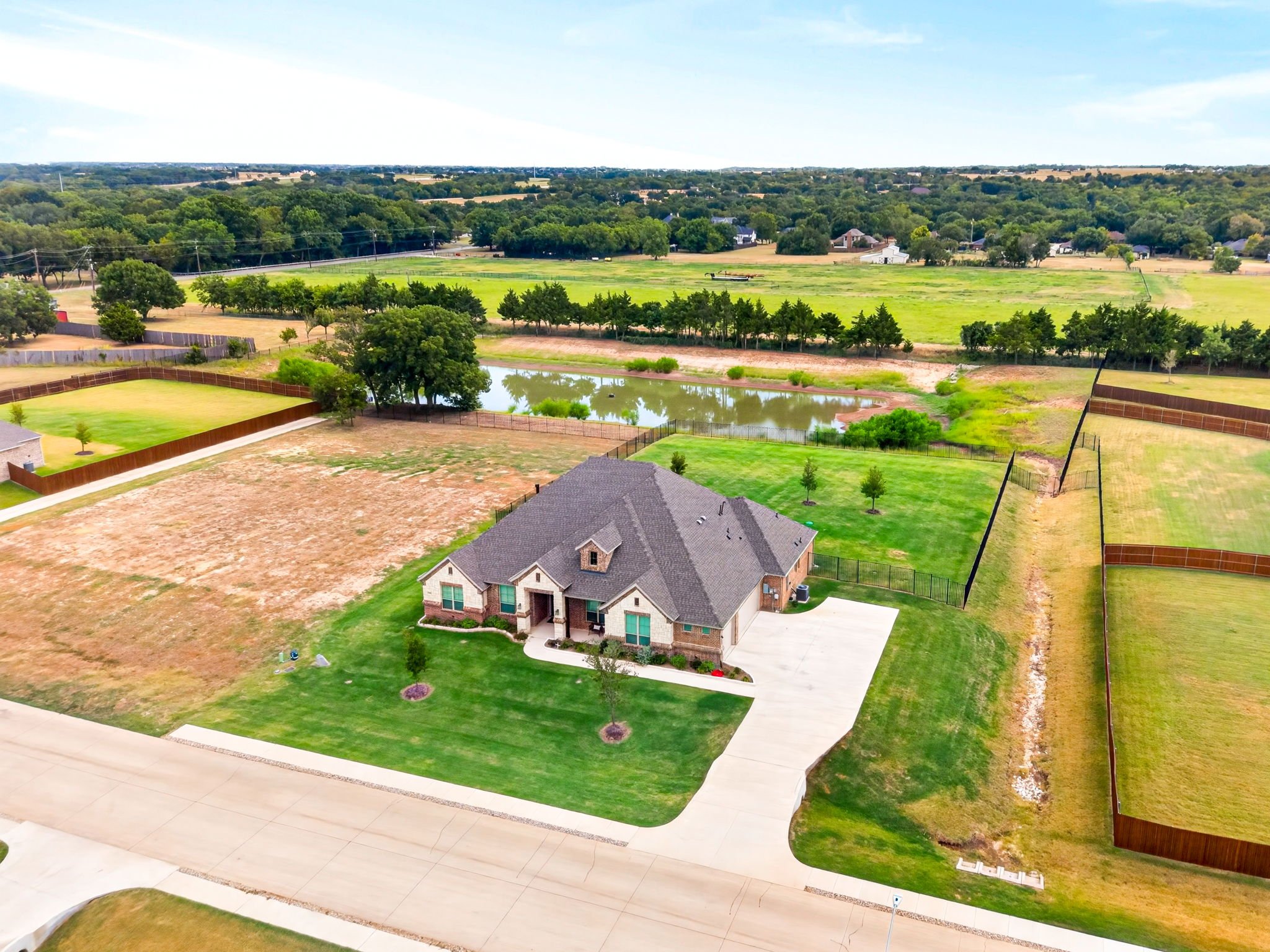 134 HOLLINGSWORTH LANE