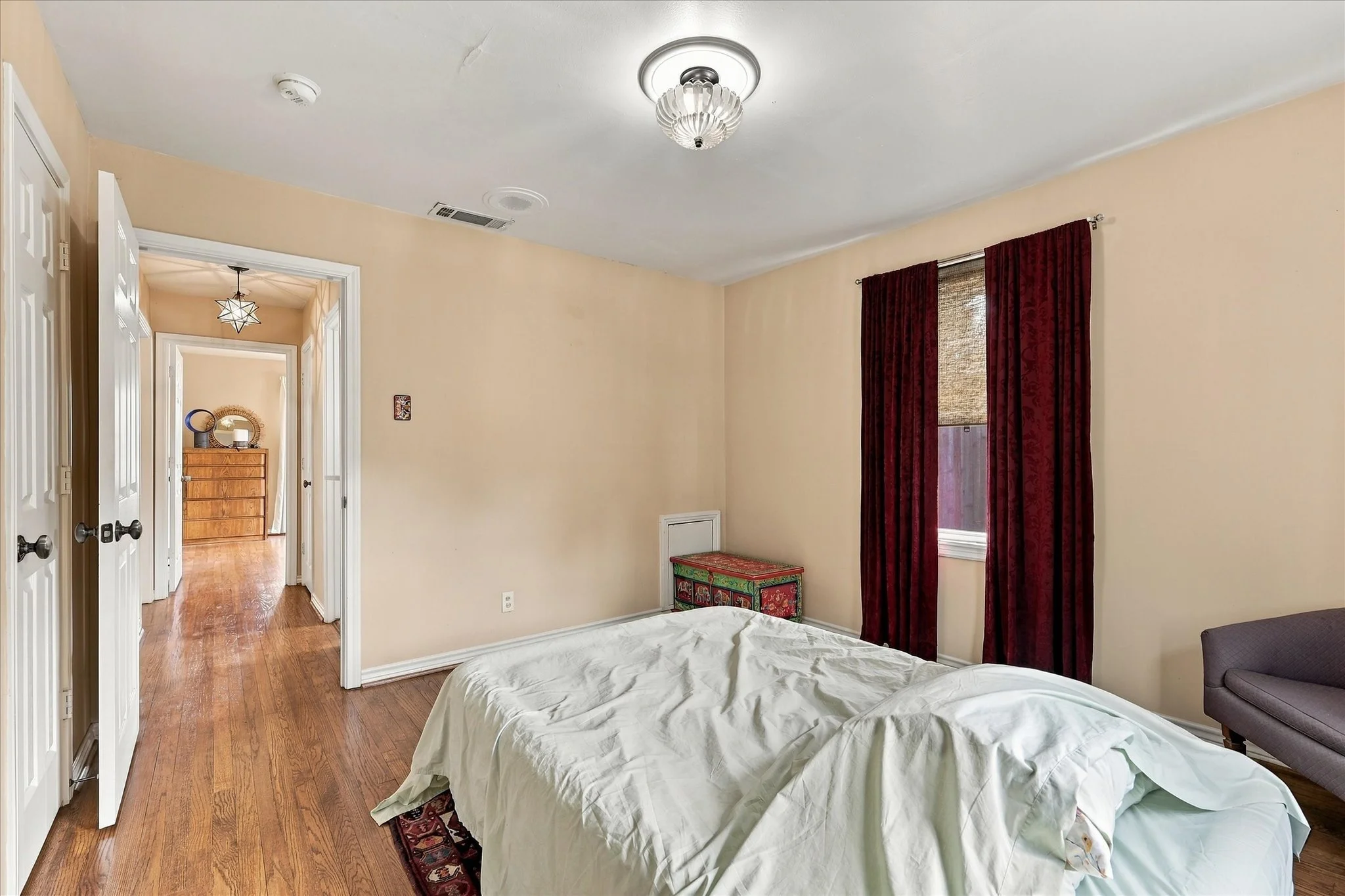 18-3202 Casino Dr_018.jpg