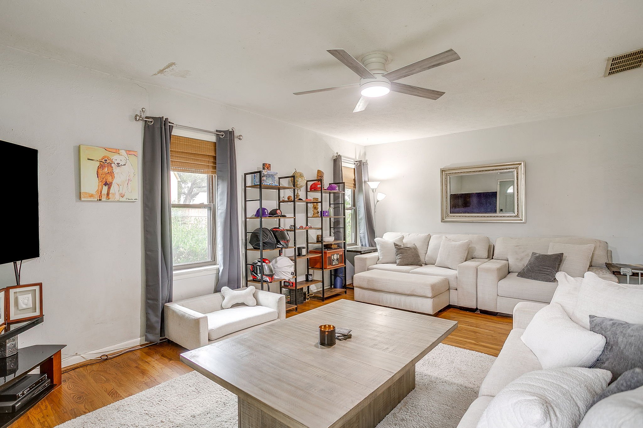 3817 Oaklawn Dr (2 of 20).jpg