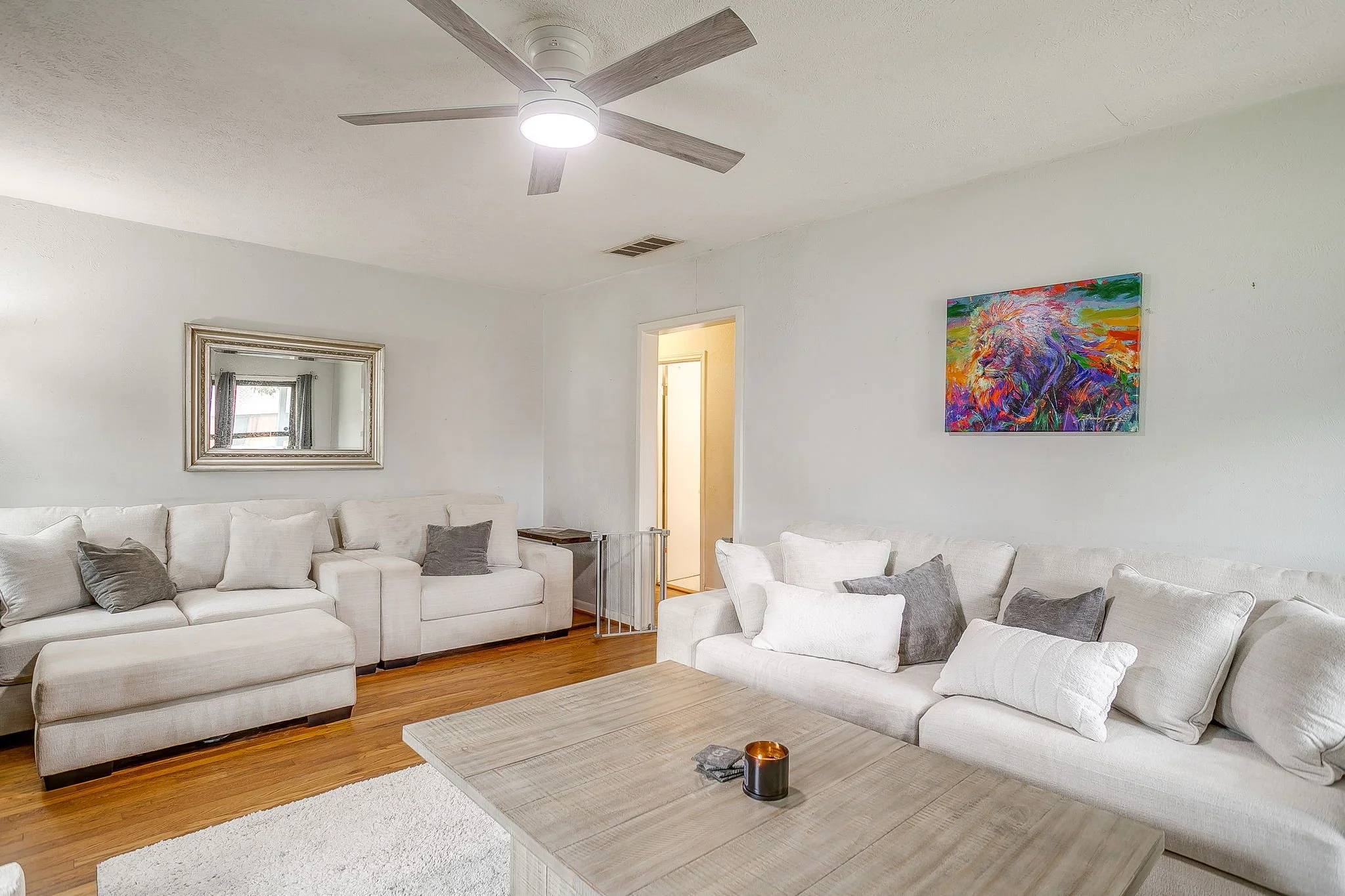 3817 Oaklawn Dr (3 of 20).jpg