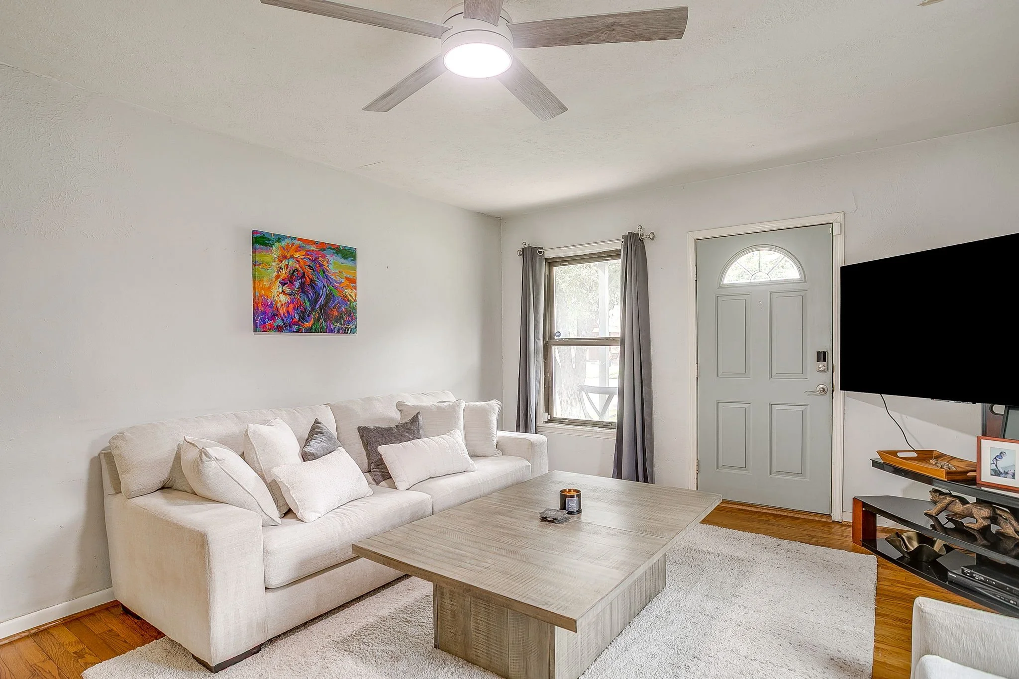 3817 Oaklawn Dr (4 of 20).jpg