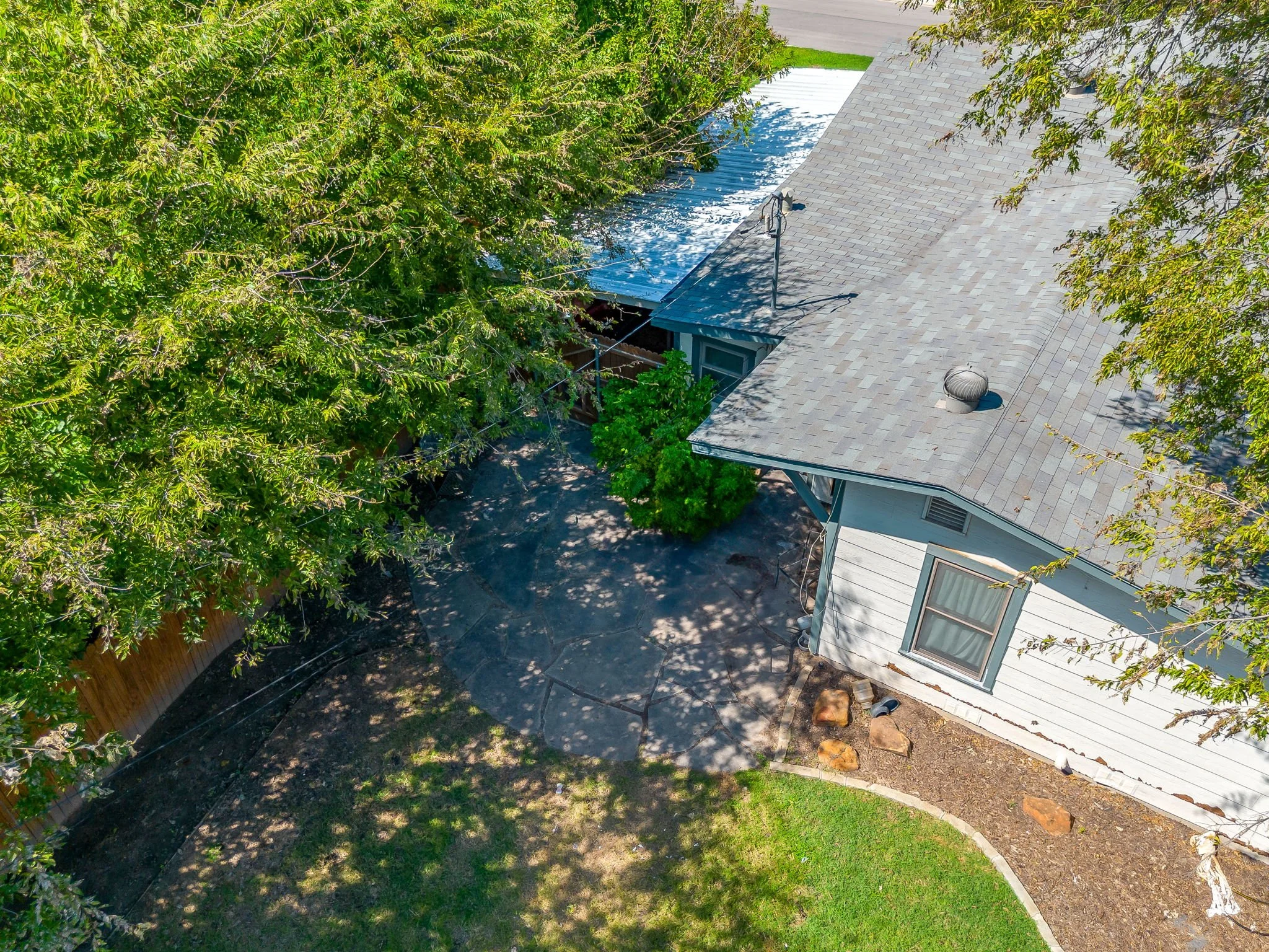 3817 Oaklawn Dr (13 of 16).jpg