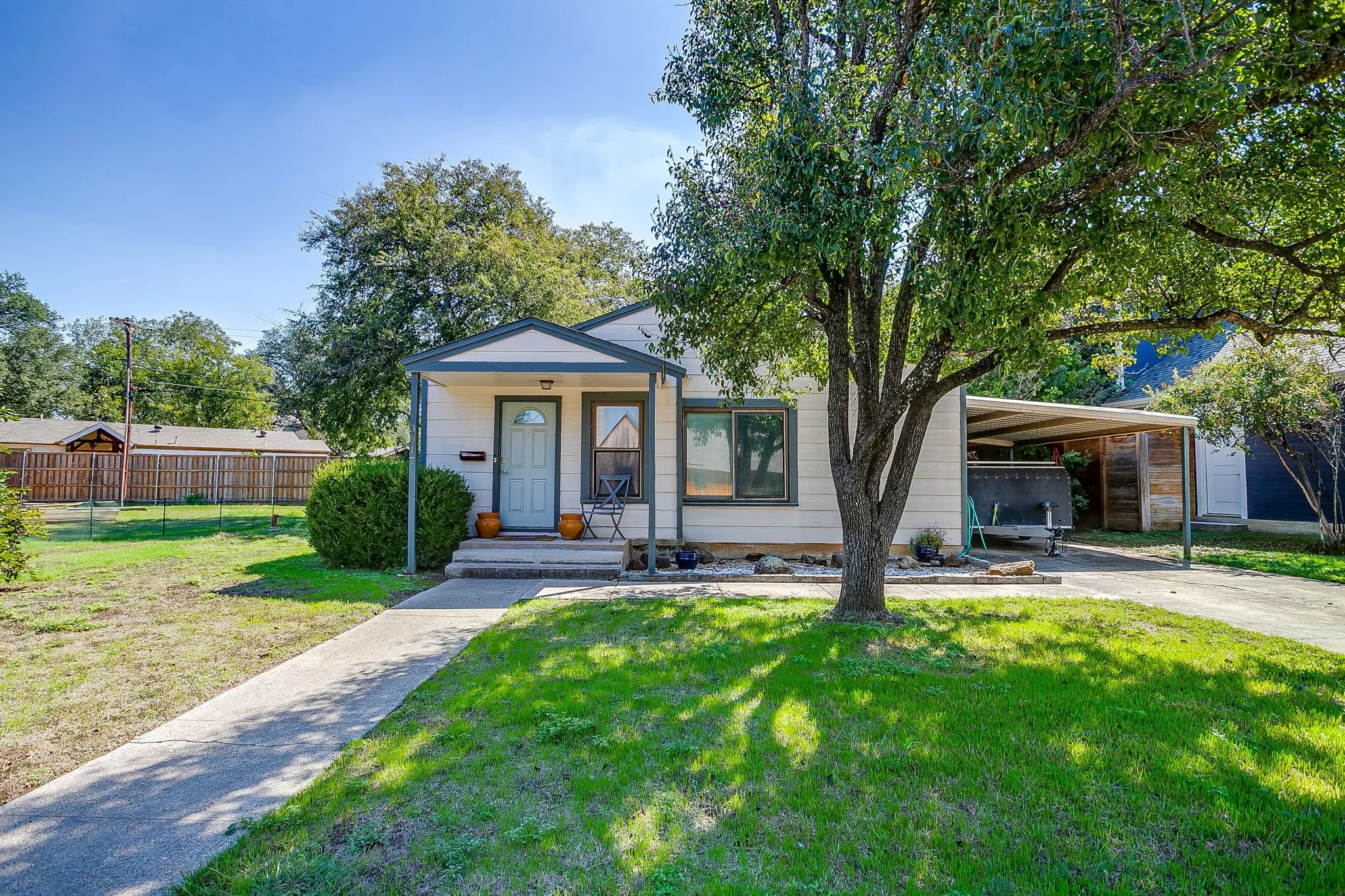 3817 Oaklawn Dr (15 of 16).jpg